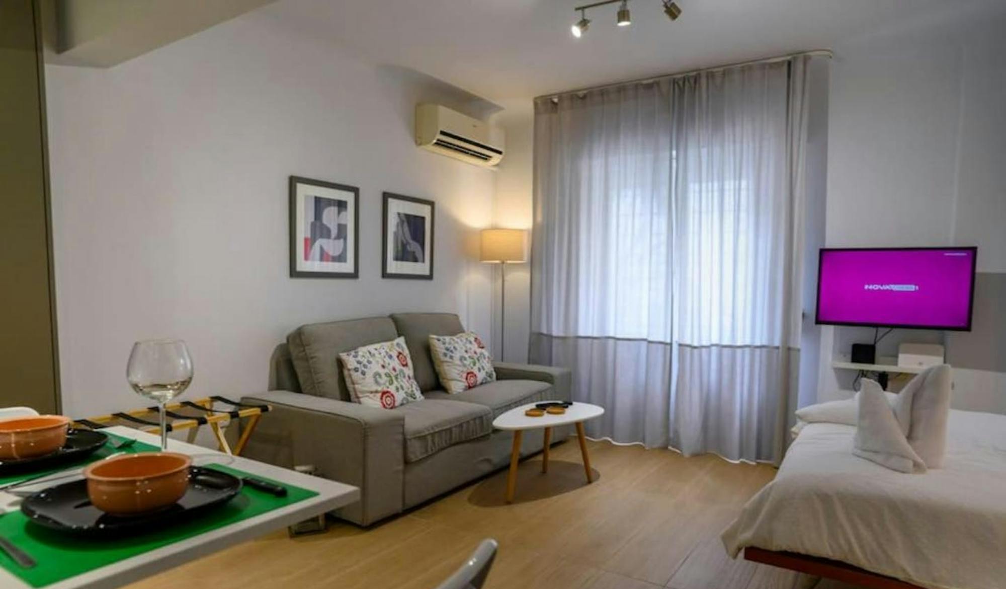 Studio for rent for €900 per month in Athens, Geronta