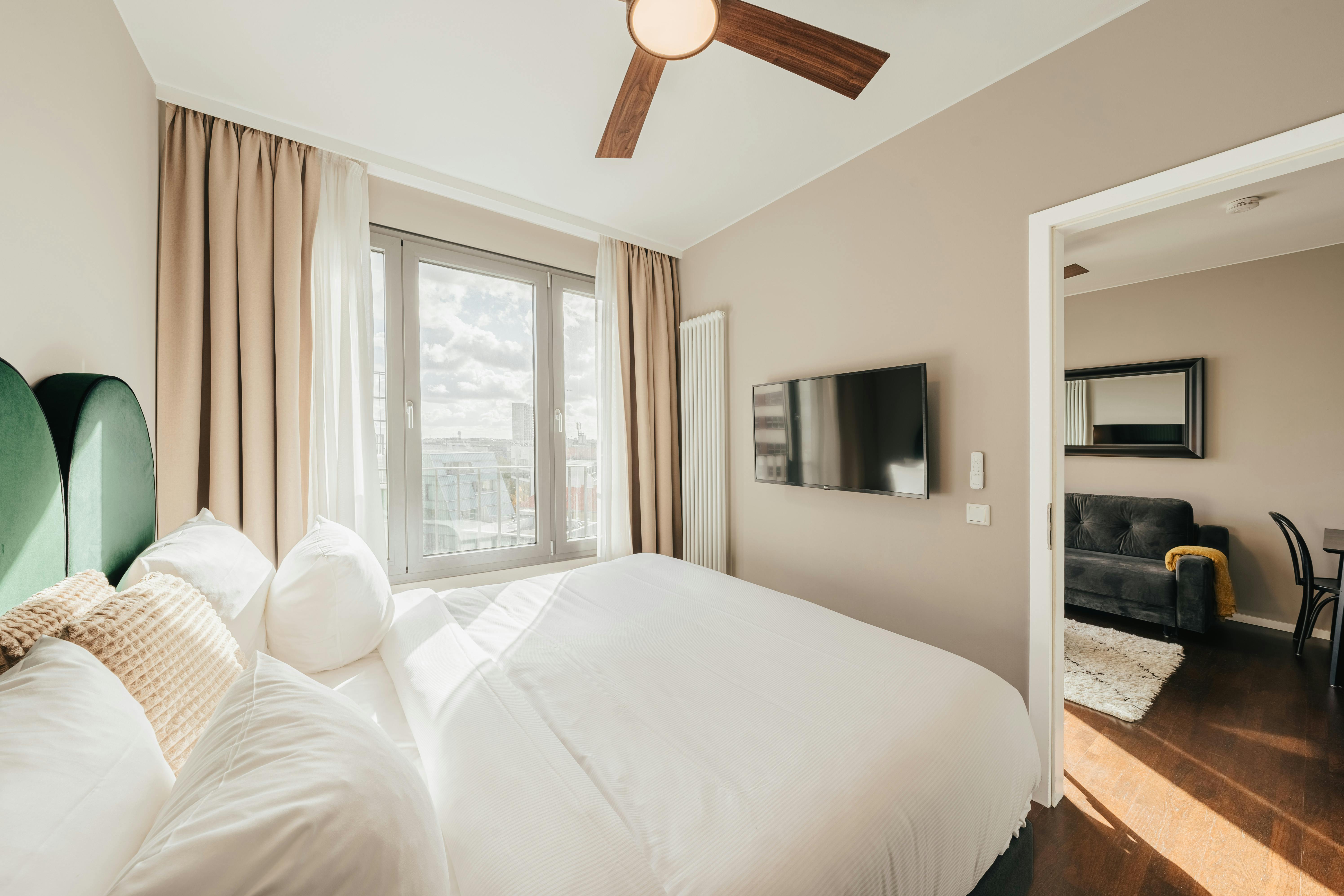 Apartment for rent for €1,650 per month in Berlin, Stresemannstraße