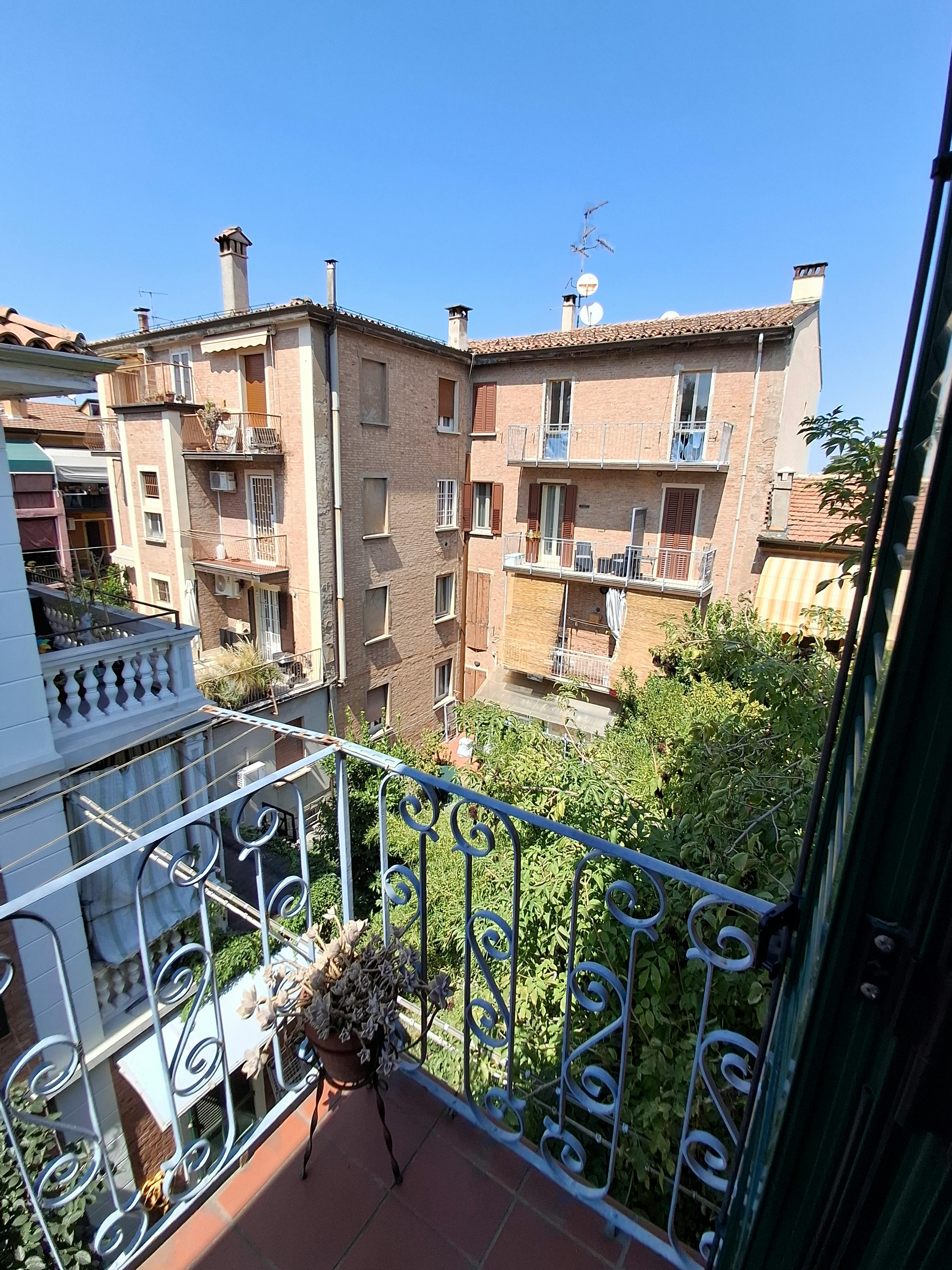 2-Bedroom Apartment in Via Antonio Zannoni, Bologna (1580620) room image 10