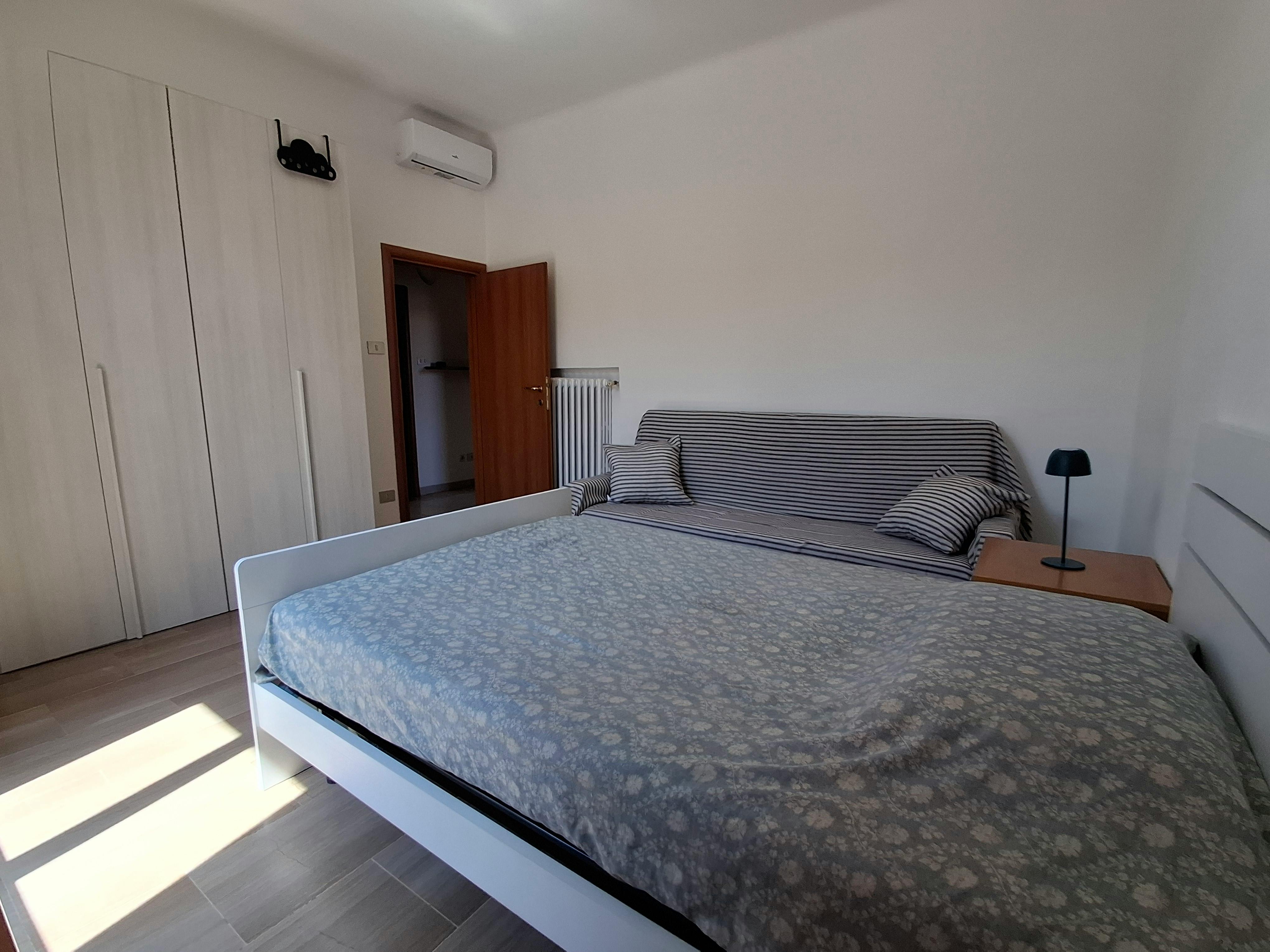 2-Bedroom Apartment in Via Antonio Zannoni, Bologna (1580620) ROOM 3