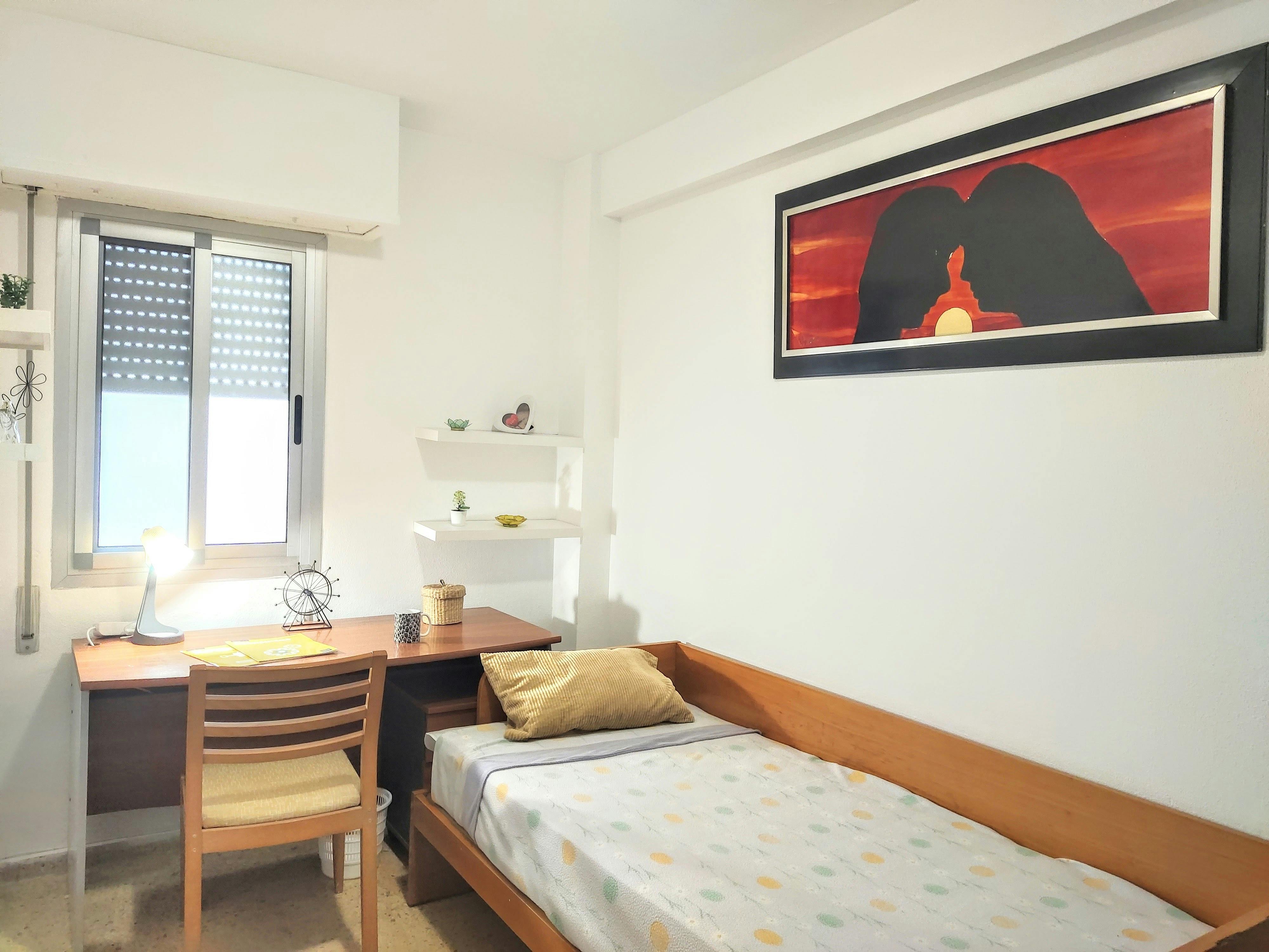 Pokój prywatny do wynajęcia za 440 € miesięcznie w mieście Valencia, Carrer del General Llorens