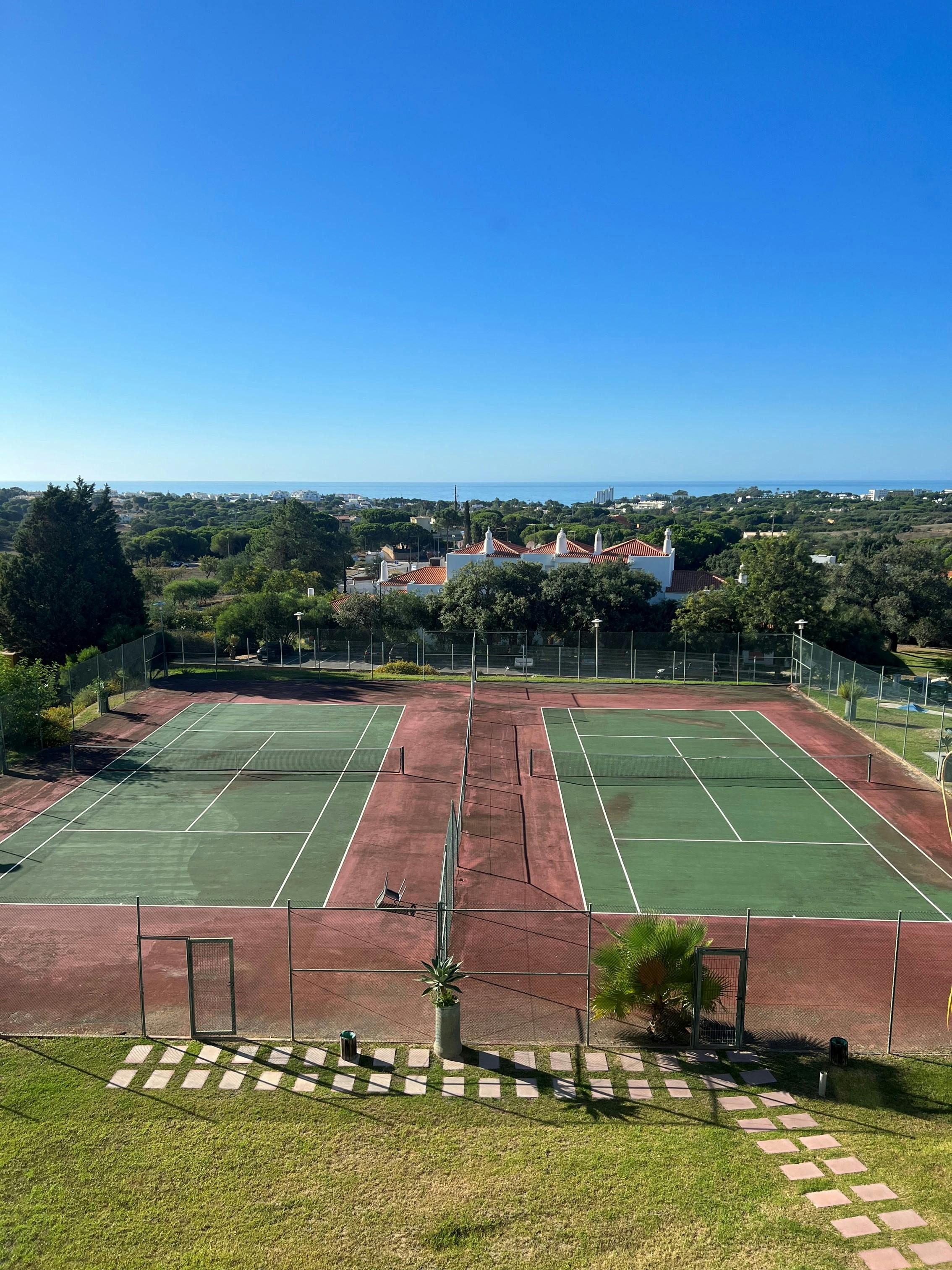 Apartment for rent for €2,002 per month in Albufeira, Caminho de Vale Navio