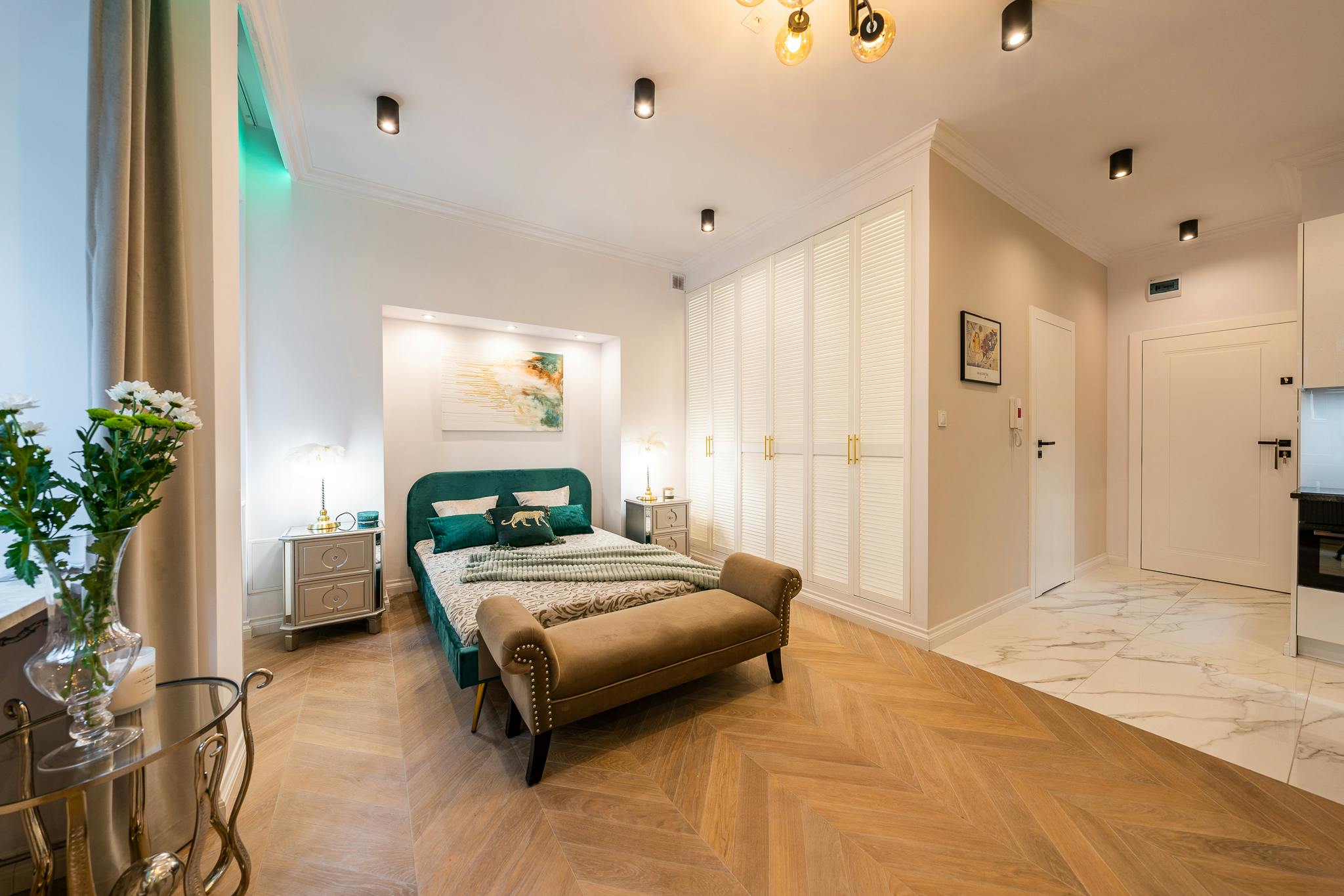 preview gallery tile