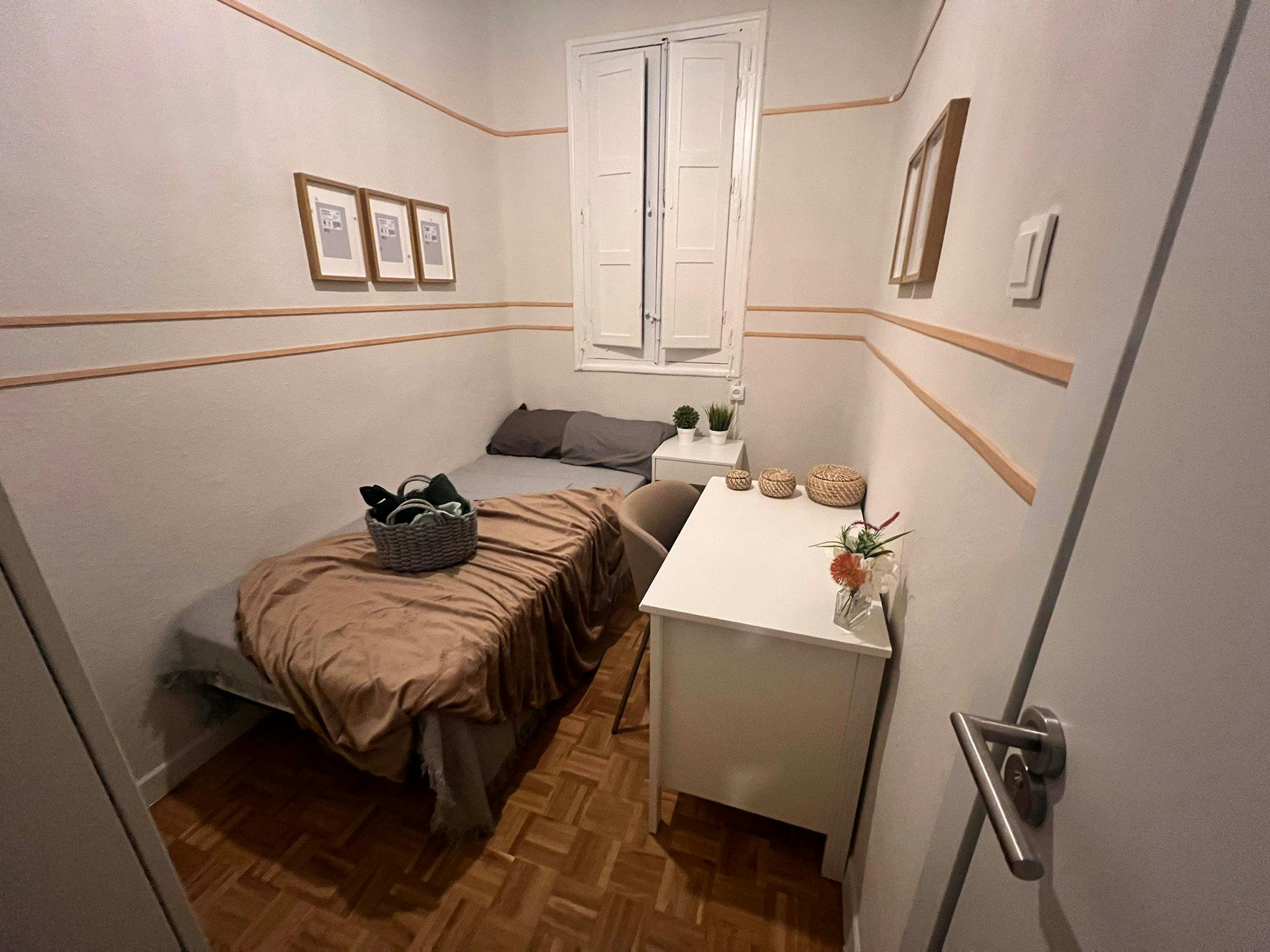 Apartment Madrid, 1 bed, 9m² — photo 3