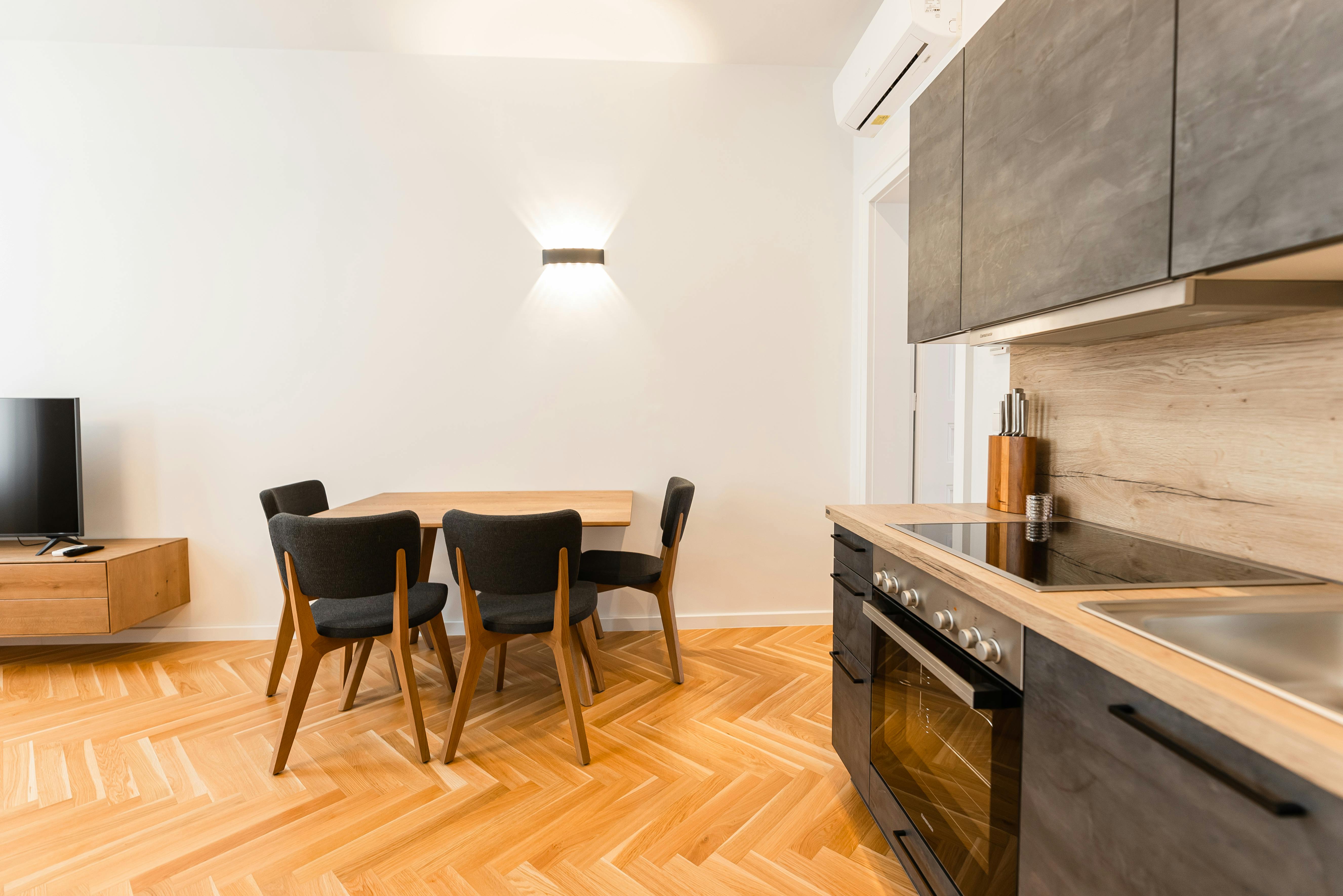 Brünner Straße, Vienna preview