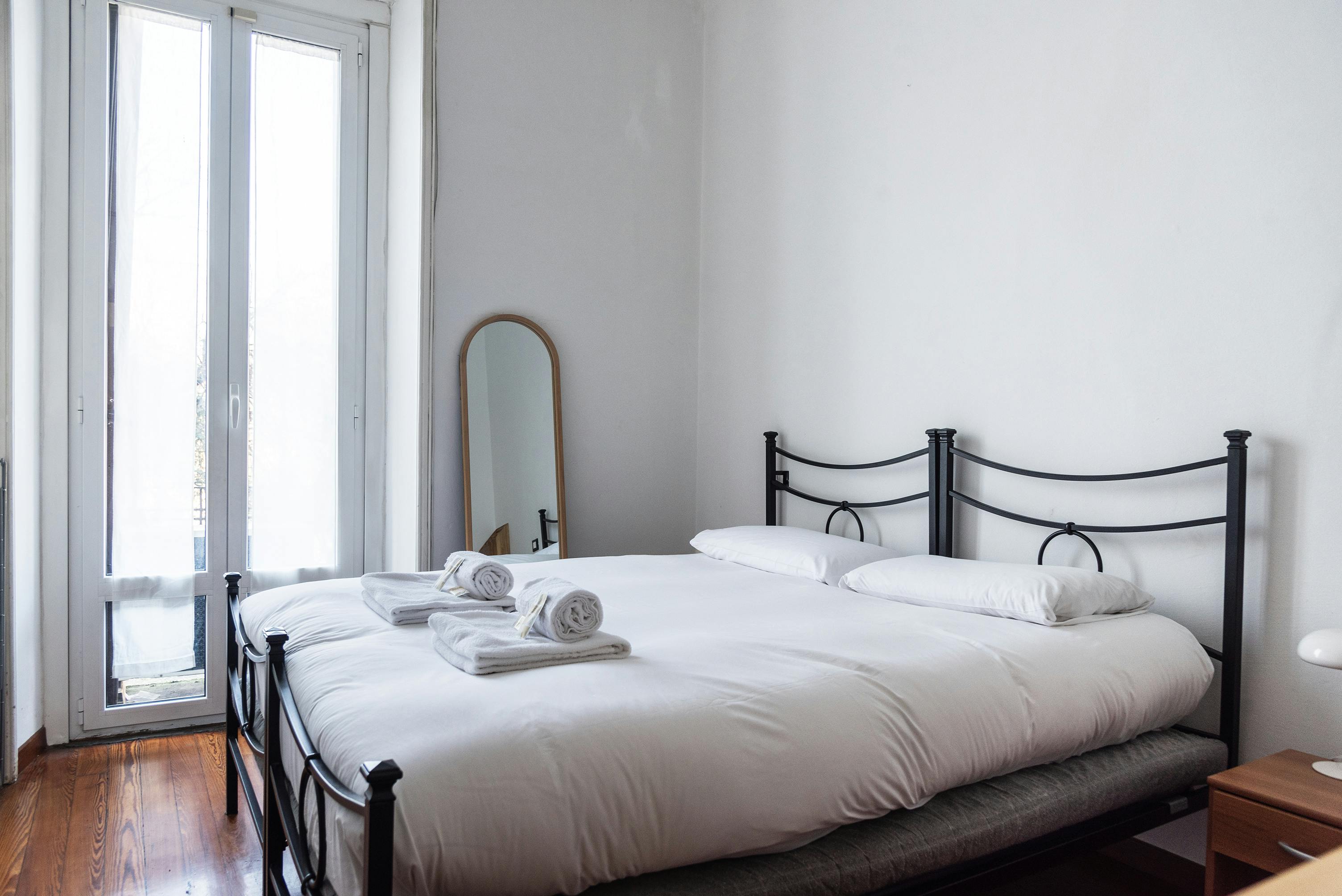 Apartment for rent for €1,925 per month in Milan, Via Benedetto Marcello