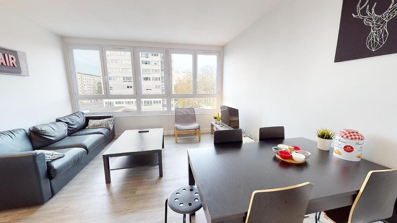 Apartment Mont-Saint-Aignan, 1 bed, 10m² — photo 5