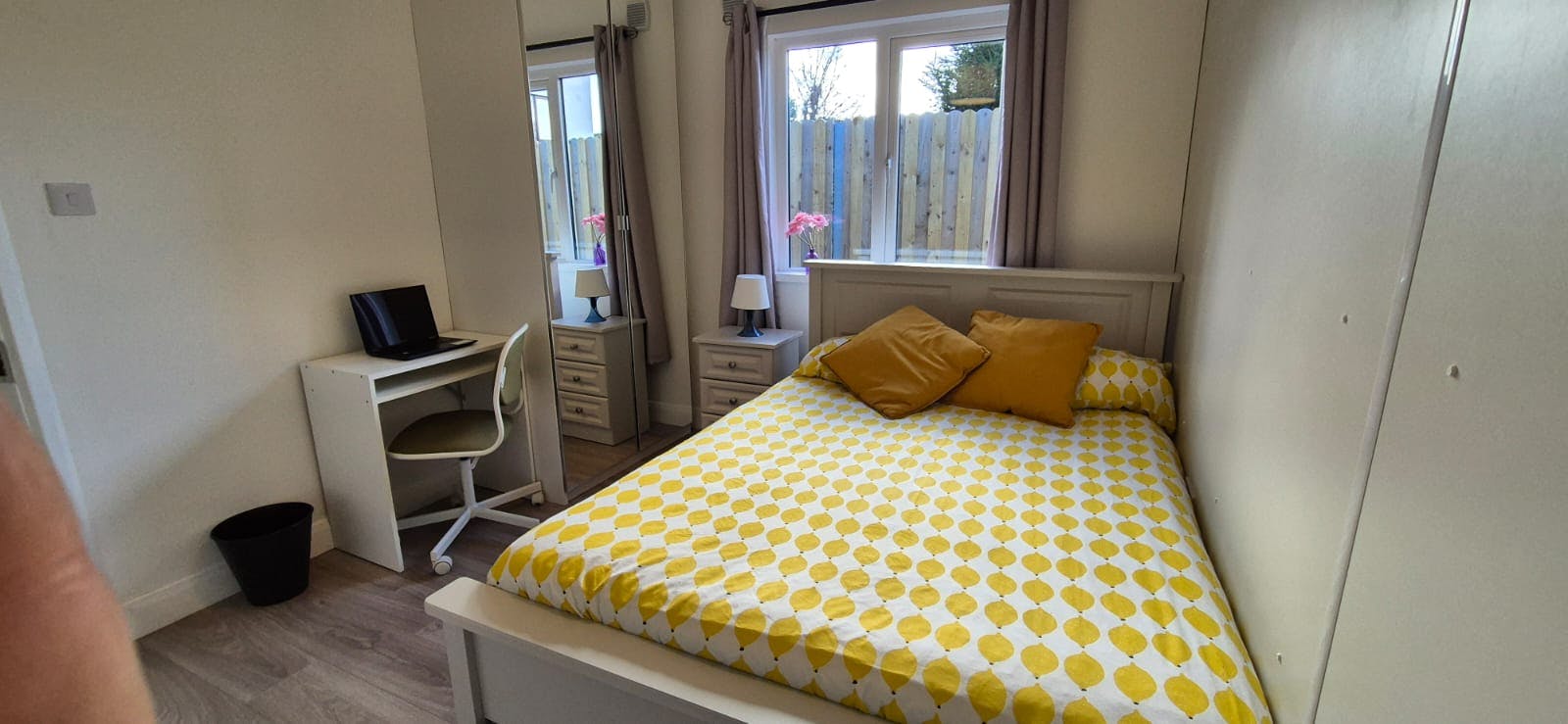 Apartment Dublin, 2 beds — photo 13