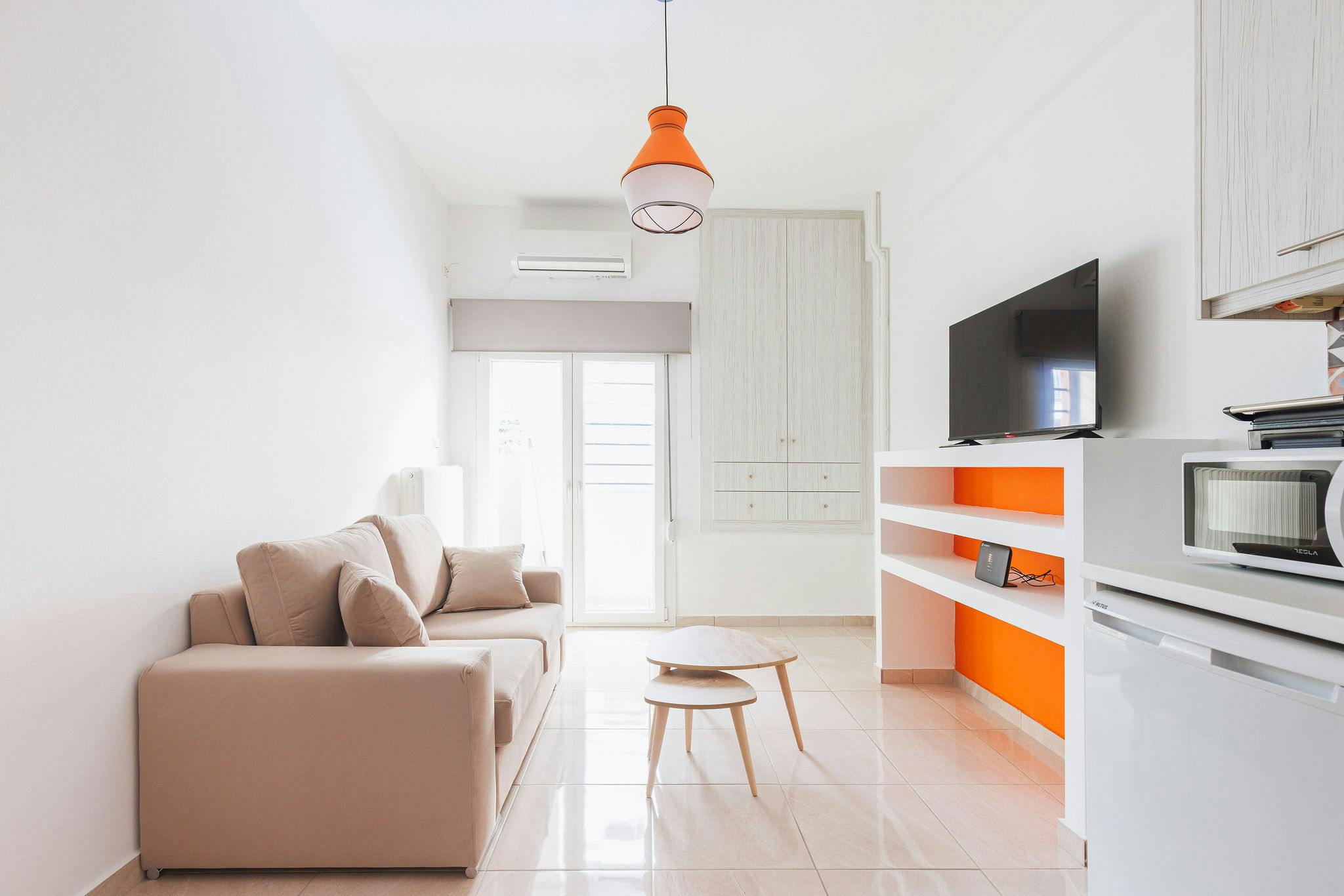 Archelaou, Athens preview