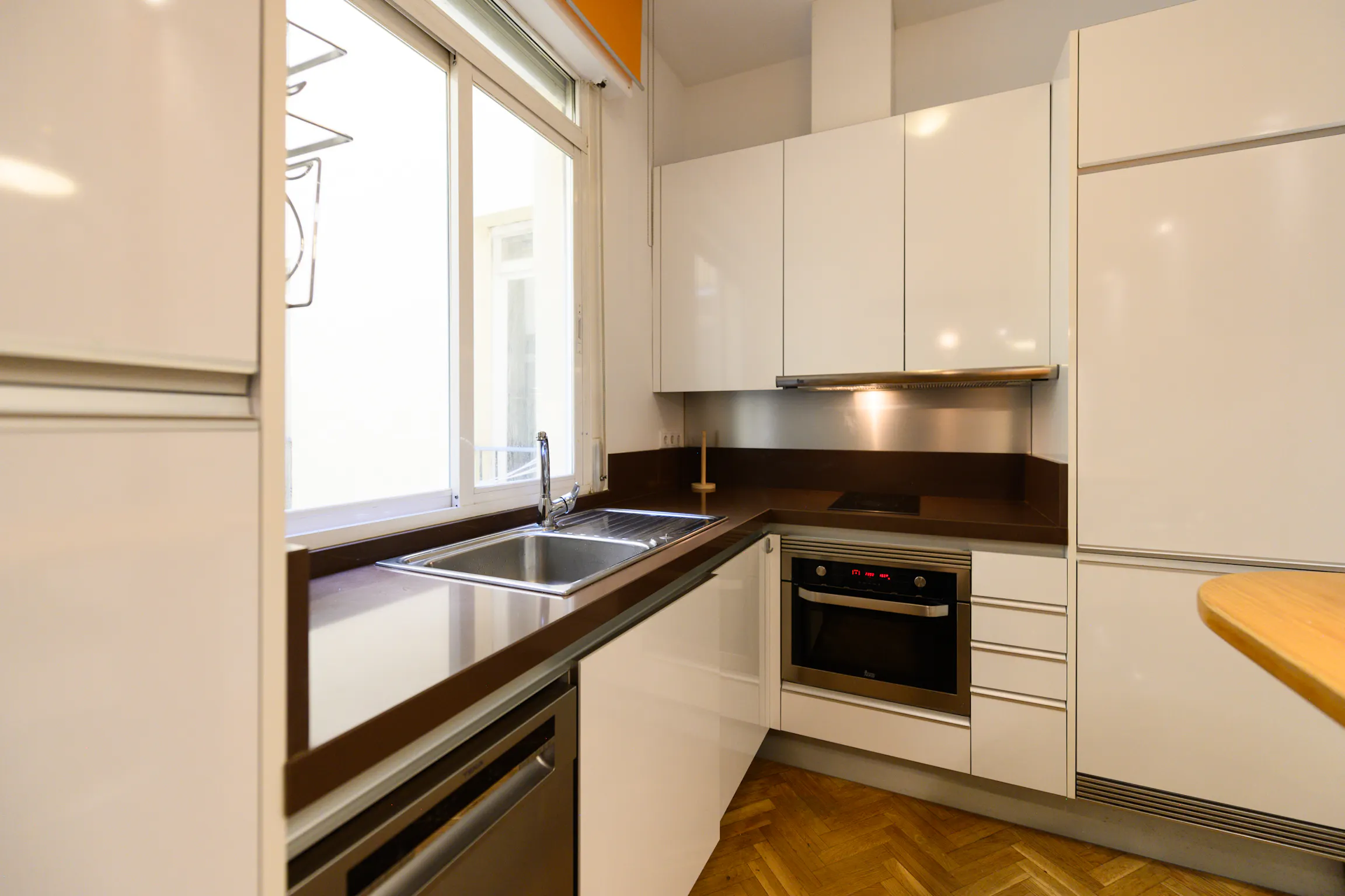 3-Bedroom Apartment in Calle del Postigo de San Martín, Madrid (1581606) ROOM 4