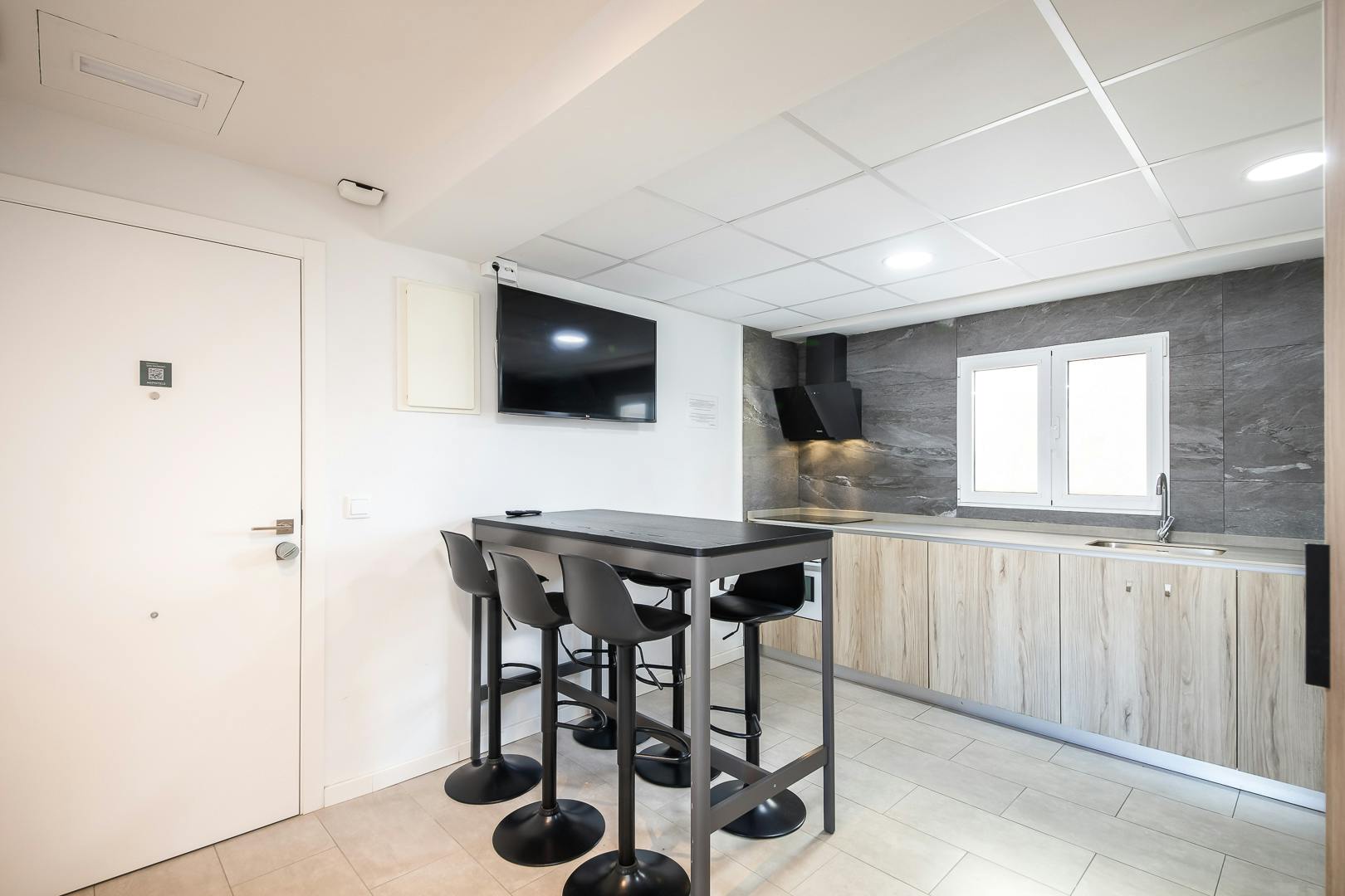 Apartment Valencia, 1 bed, 12m² — photo 8