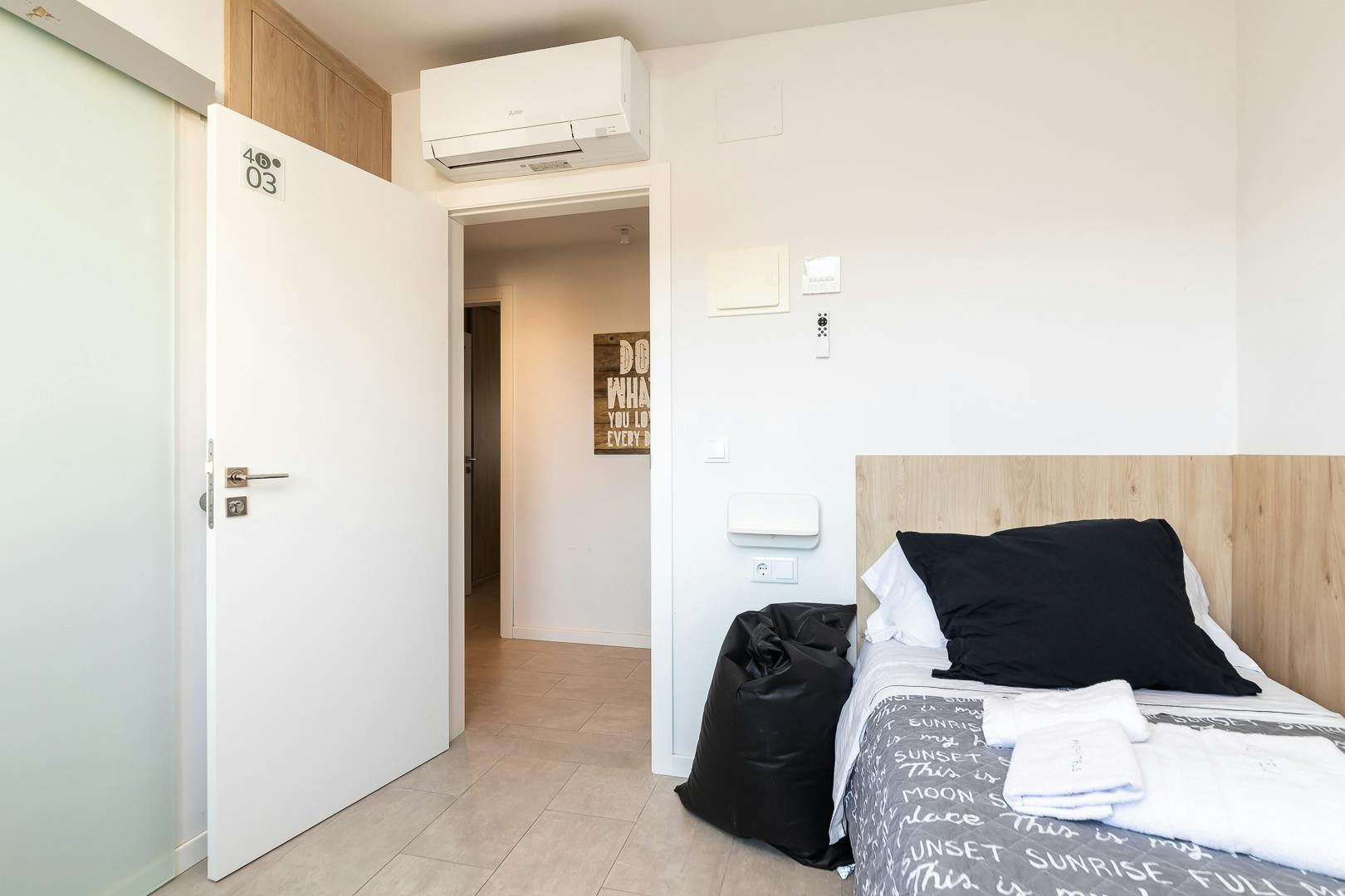 Apartment Valencia, 1 bed, 12m² — photo 4