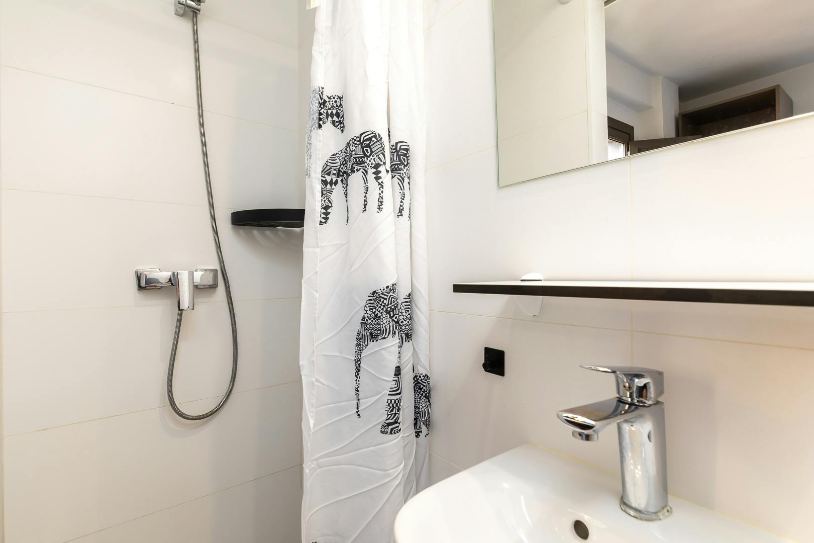 Apartment Valencia, 1 bed, 12m² — photo 9