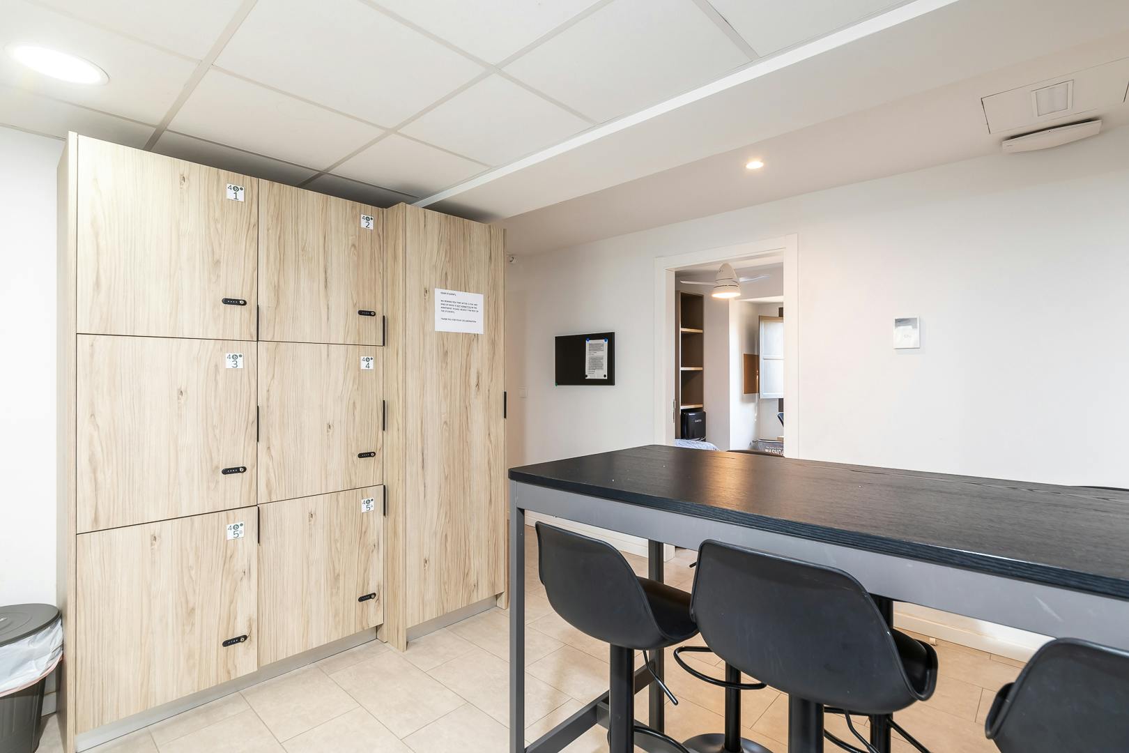 Apartment Valencia, 1 bed, 12m² — photo 10