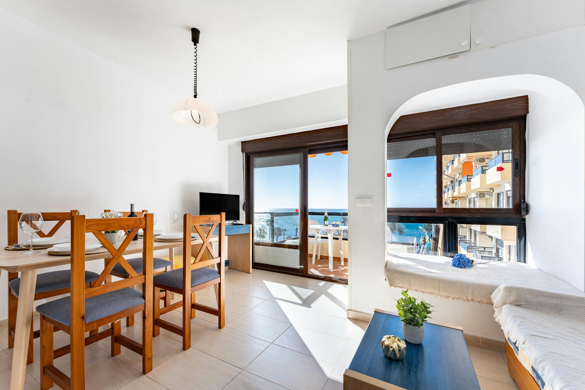 Квартира сдается в аренду за 1 300 € в месяц в Benalmádena, Calle Torrealmadena