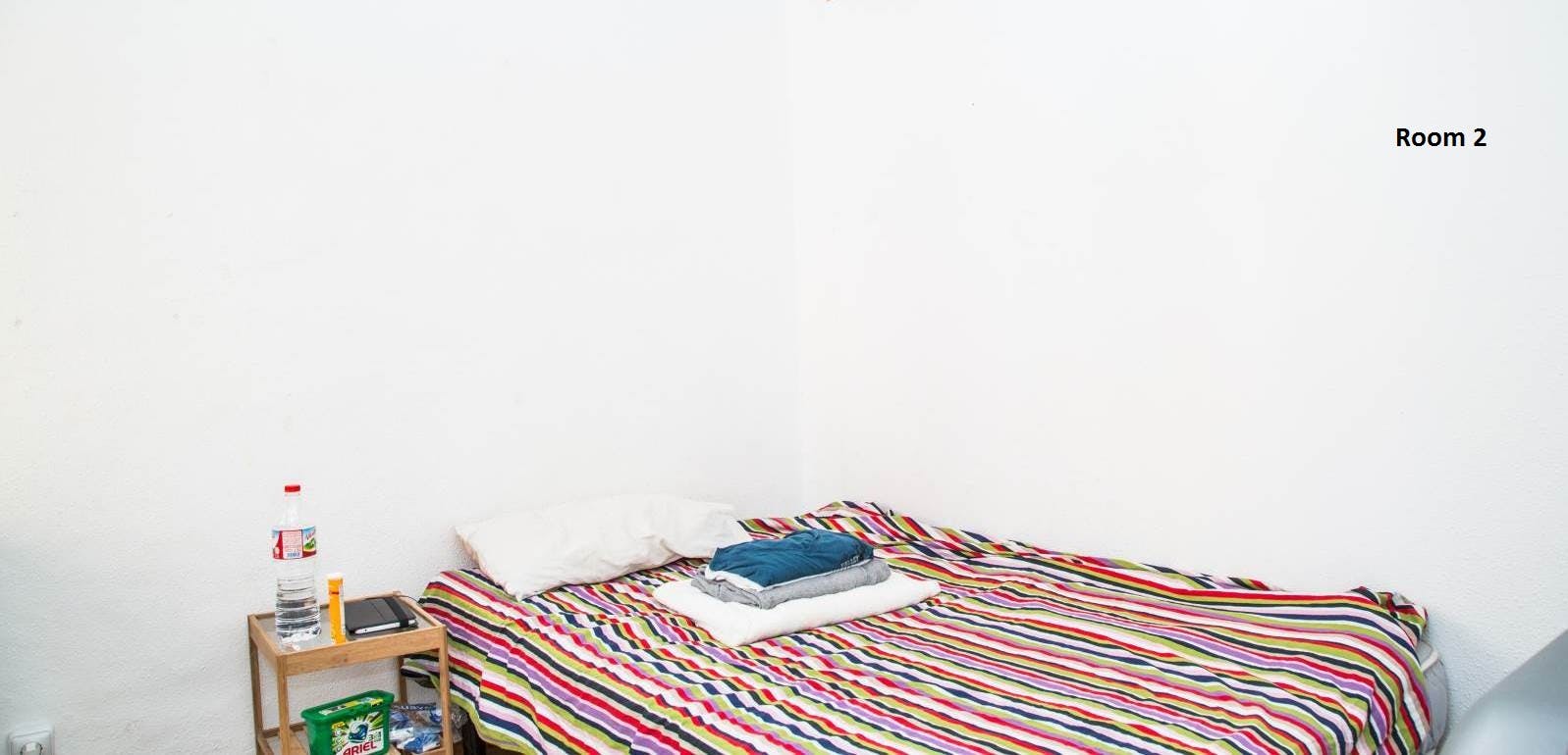 Private room for rent for €390 per month in Barcelona, Carrer de Lancaster