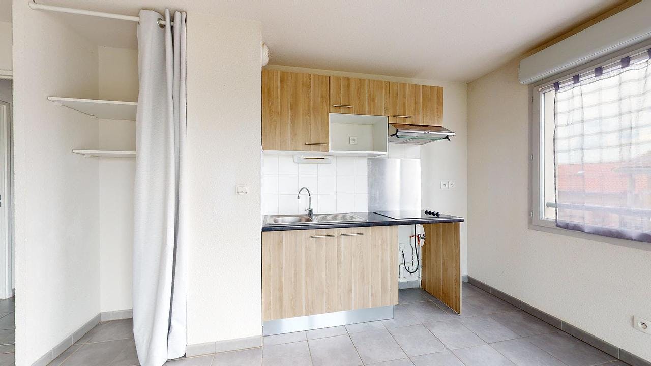 Apartment for rent for €780 per month in Toulouse, Rue des Trois Pigeons