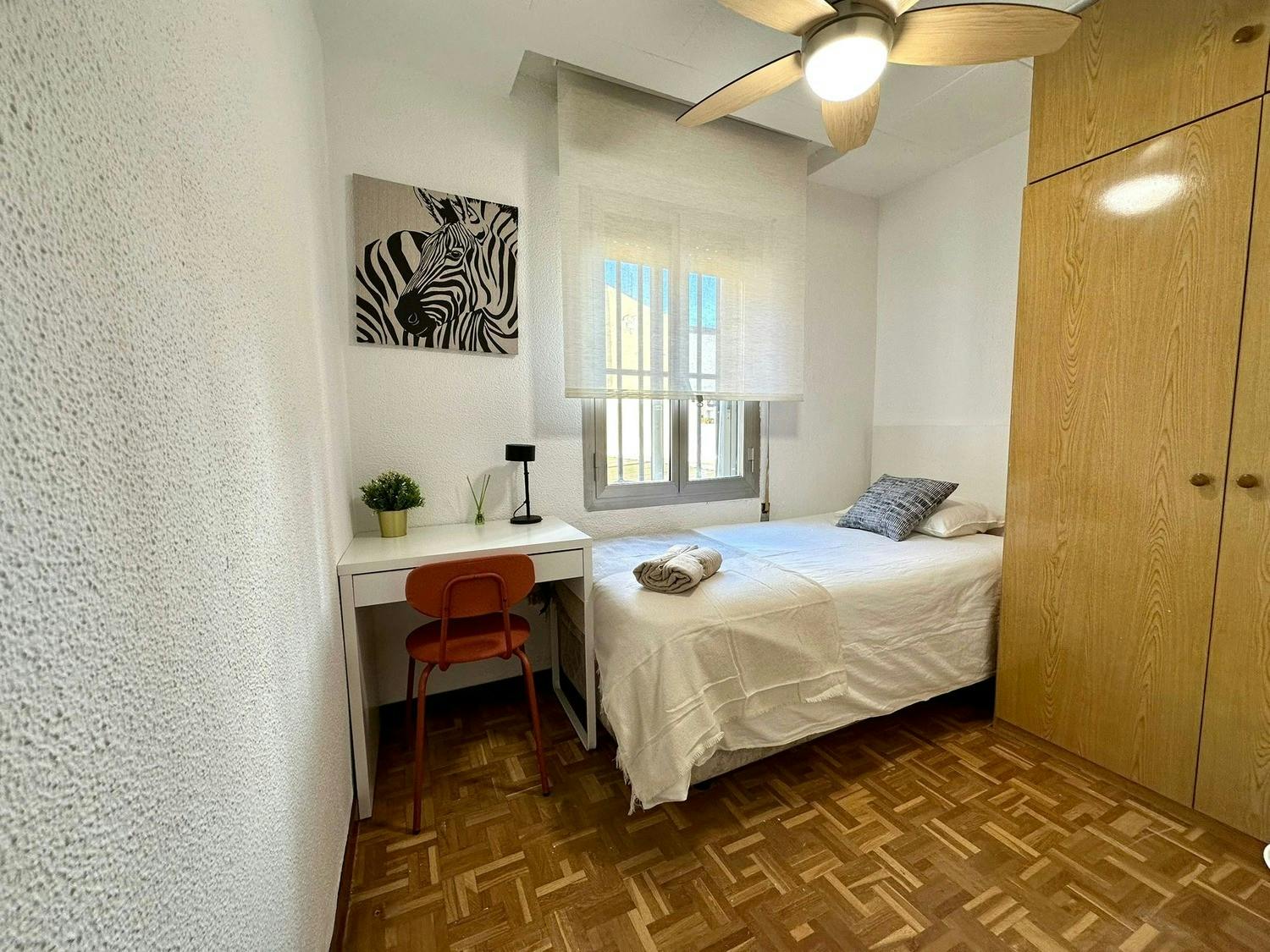 Apartment Madrid, 1 bed, 8m² — photo 1