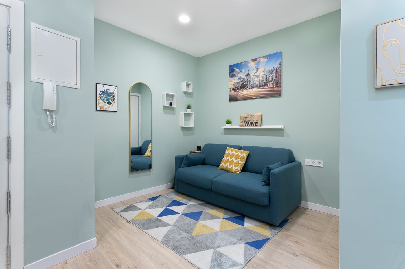 preview gallery tile