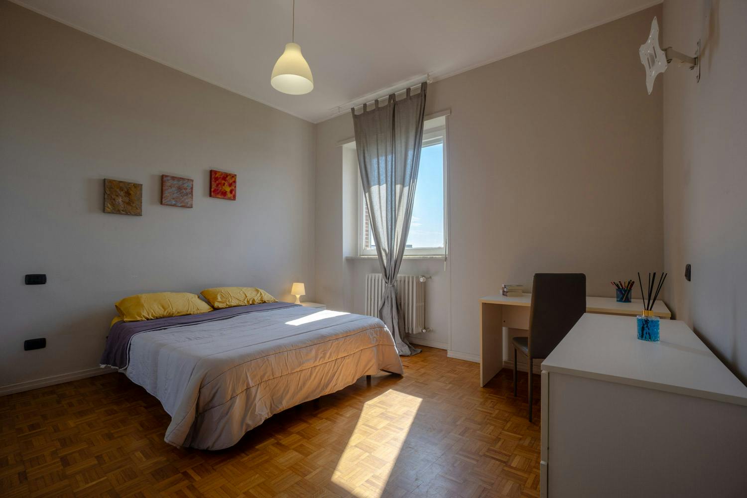Private room for rent for €650 per month in Cesano Boscone, Via dei Pioppi