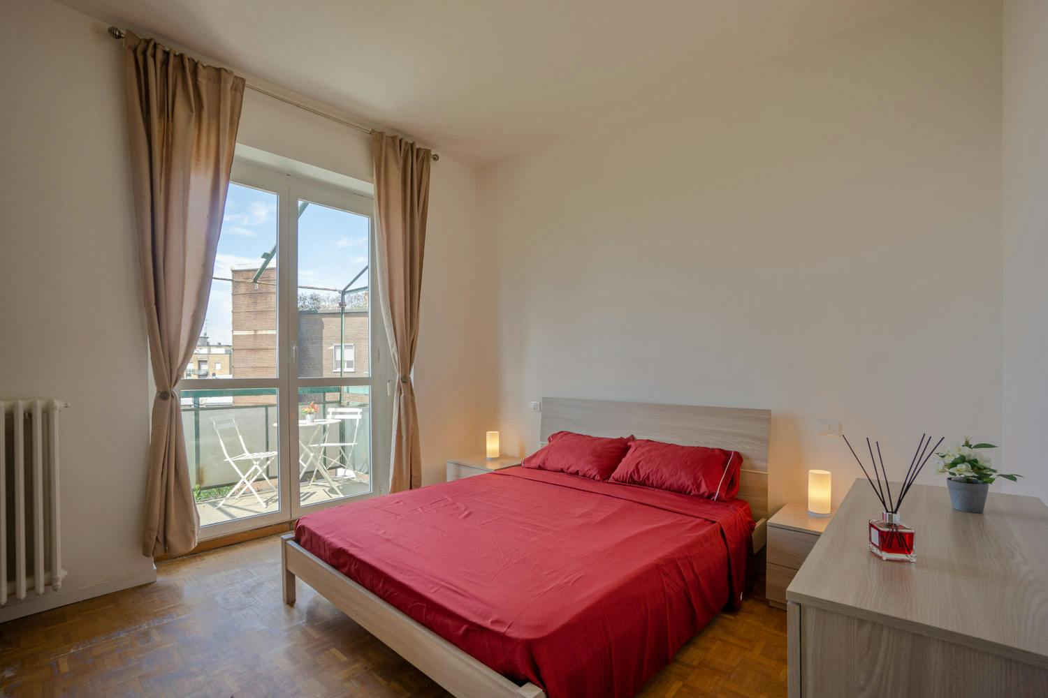 Private room for rent for €650 per month in Cesano Boscone, Via dei Pioppi