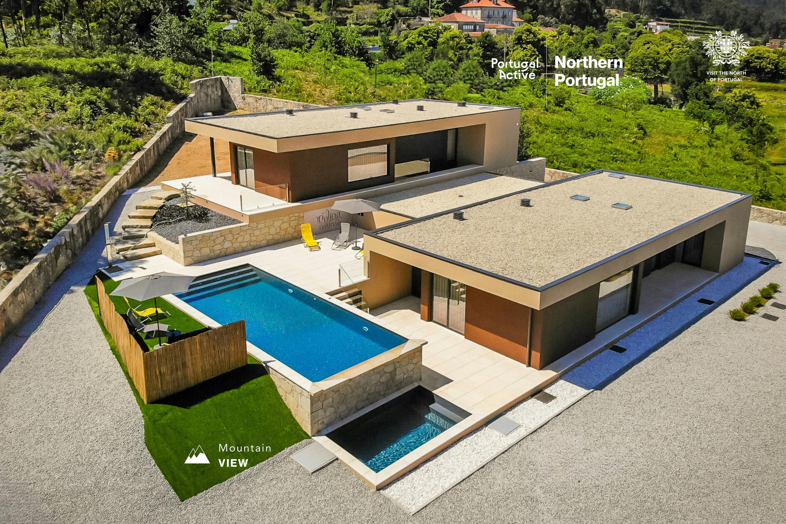 House for rent for €9,999 per month in Outeiro, Estrada de Romãe