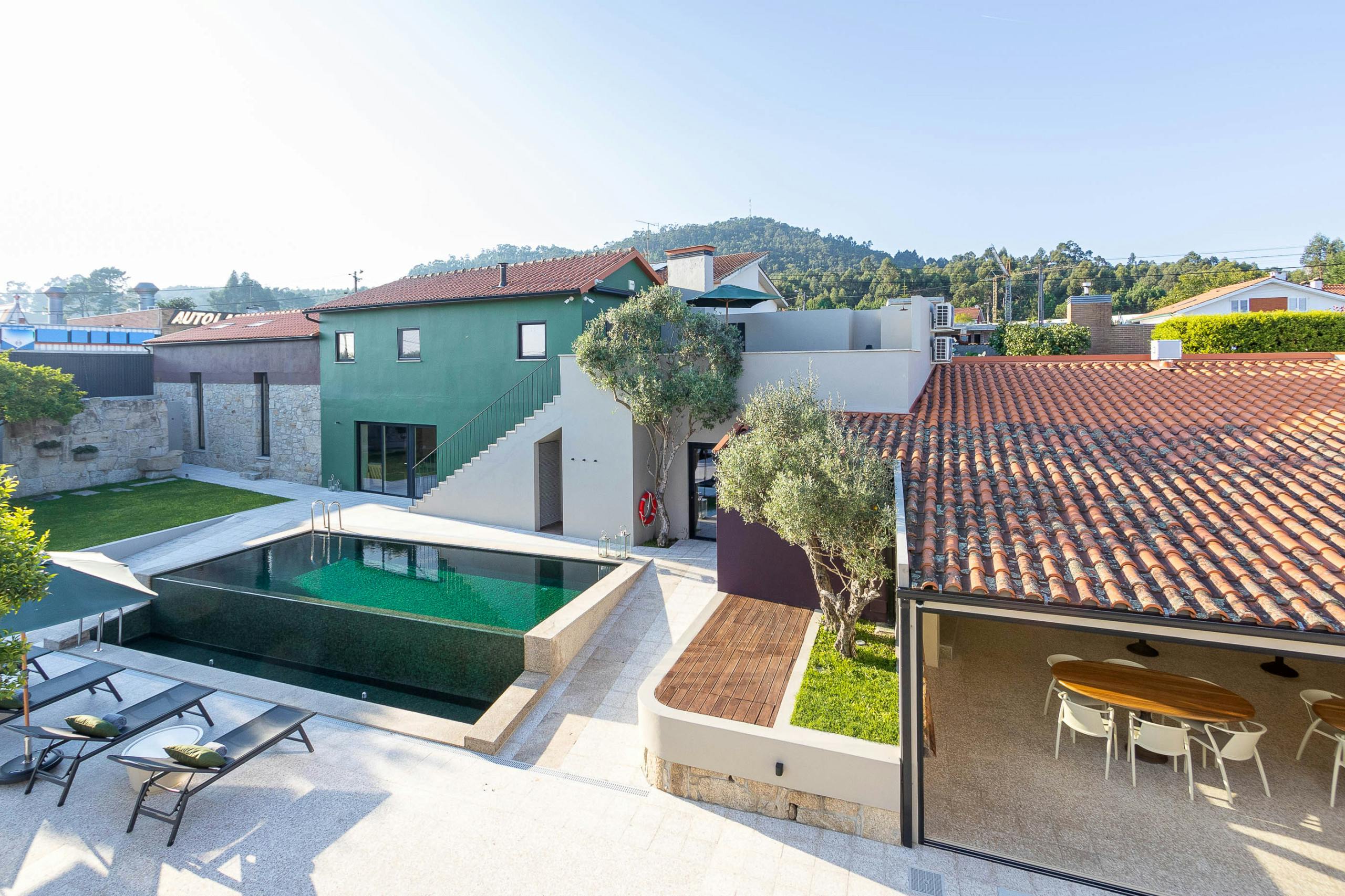 House for rent for €9,999 per month in Viana do Castelo, Rua Manuela Machado