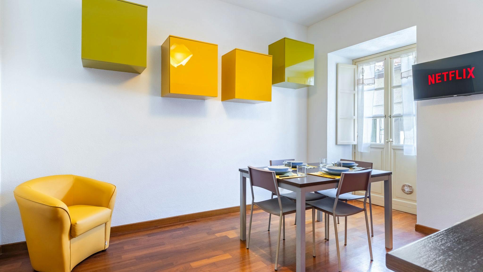 Apartamento para alugar por € 1 por mês em Alba, Via Vernazza