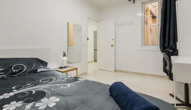 Private room in Carrer de la Lluna, Barcelona (1582705) room image 1