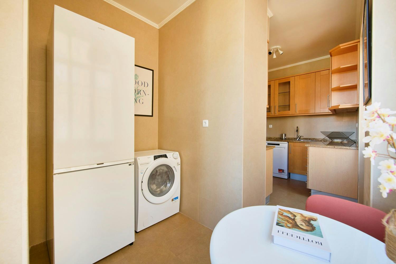 Apartment Lisbon, 1 bed, 16m² — photo 8