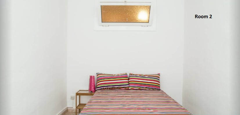 Private room for rent for €320 per month in Barcelona, Carrer de Lancaster