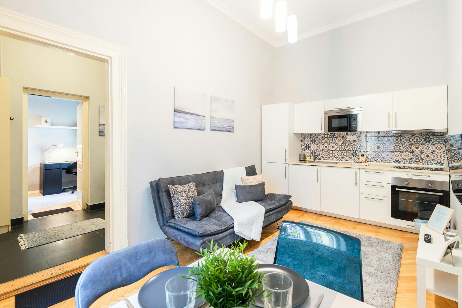 preview gallery tile