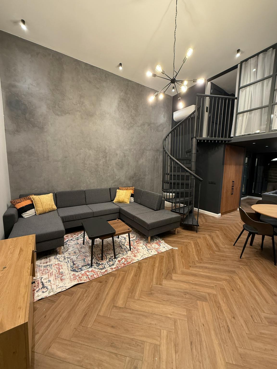 Bezerédj utca, Budapest preview