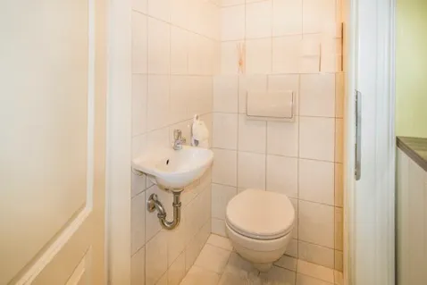 Private room in Richard-Strauss-Straße, Munich (1583460) room image 2