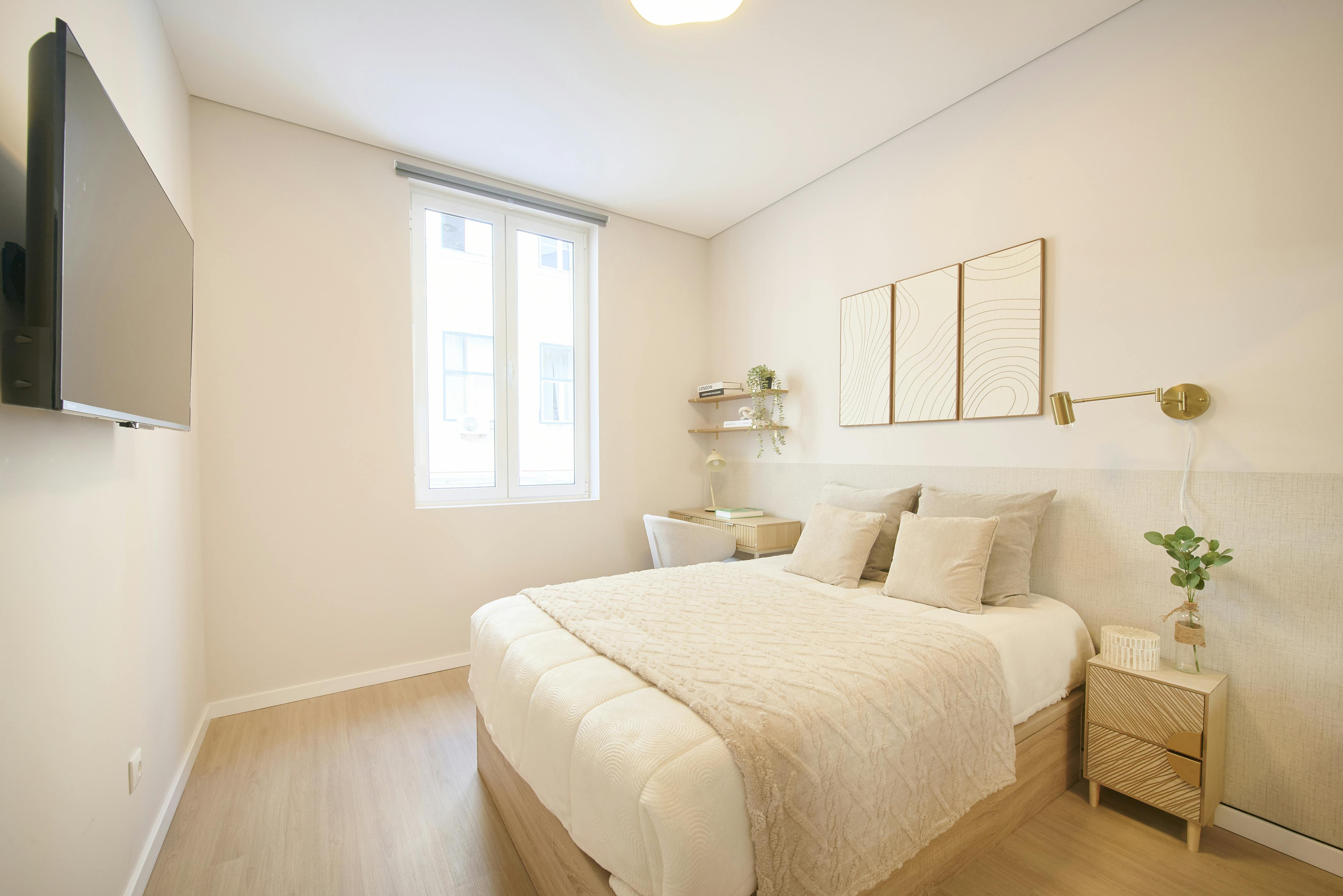 Largo Vitorino Damásio, Lisbon preview