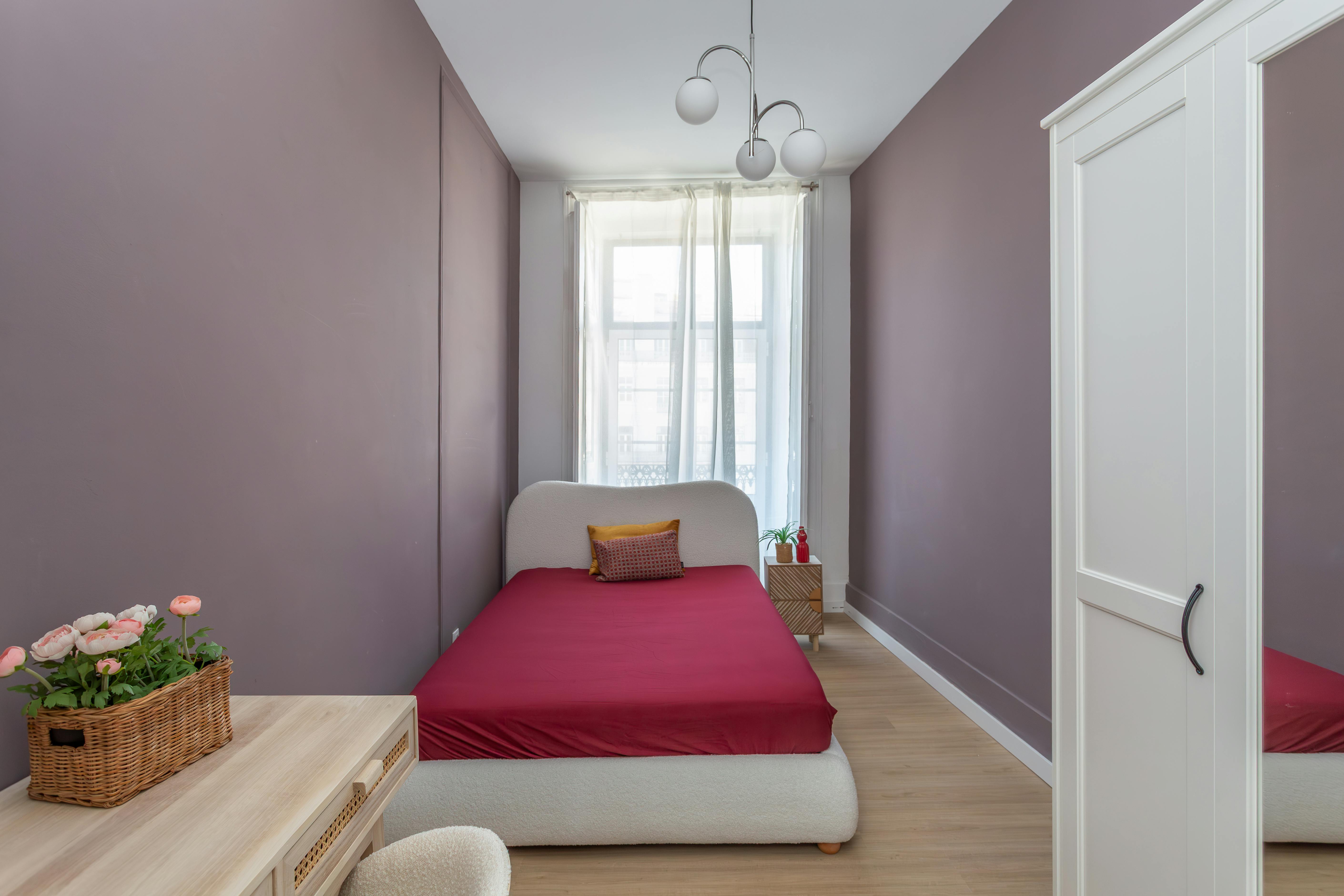 Largo Vitorino Damásio, Lisbon preview