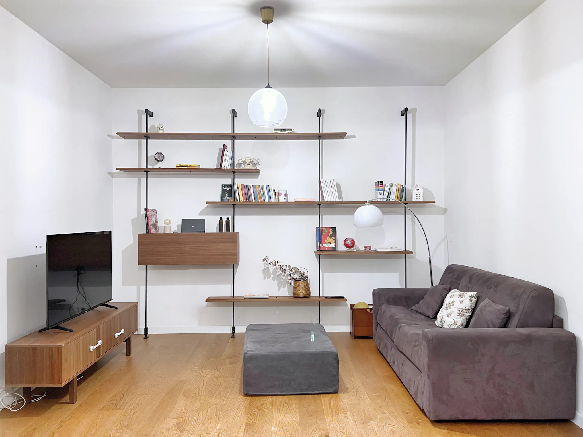 2-Bedroom Apartment in Via Carlo Francesco Dotti, Bologna (1583559) ROOM 2