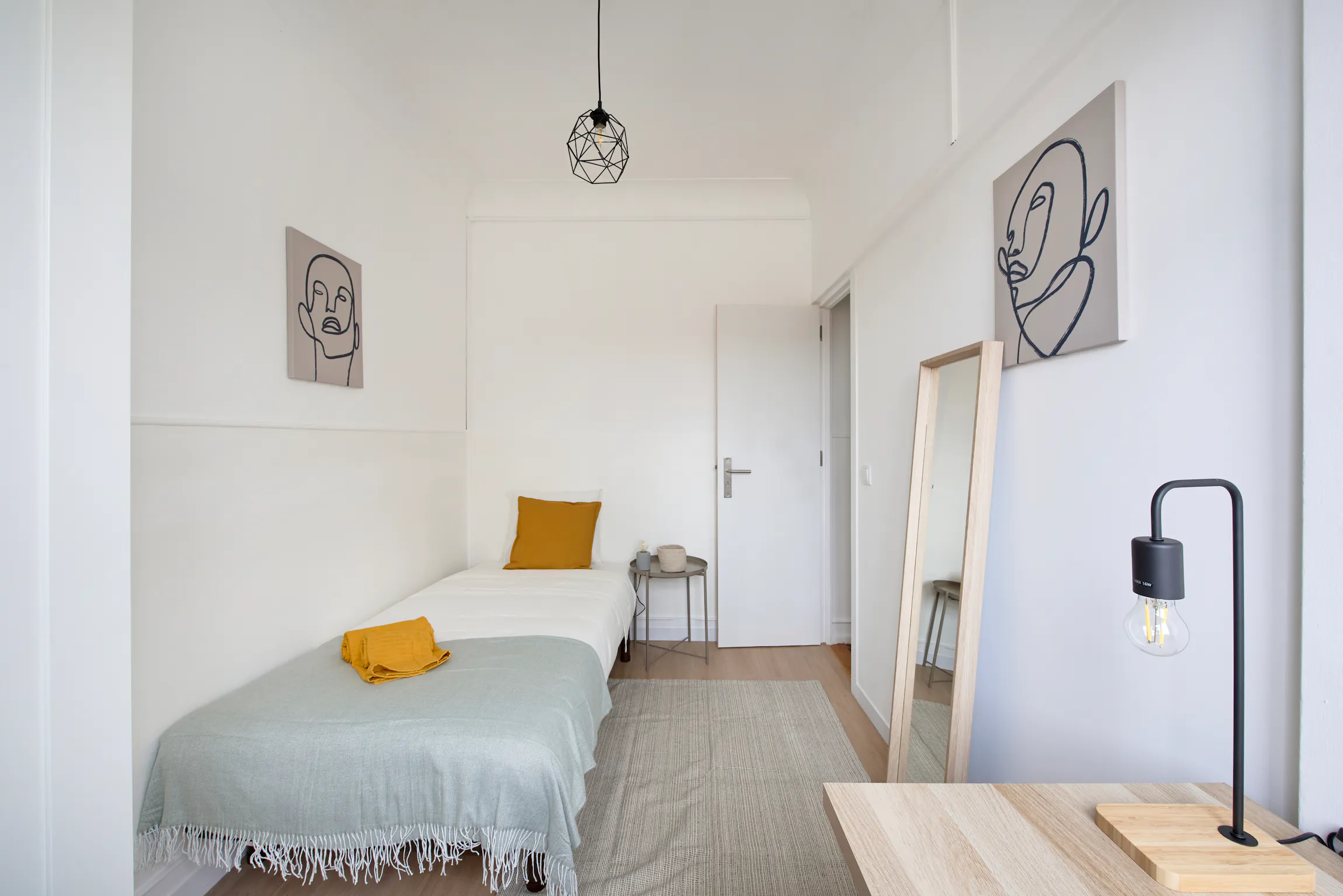 Private room in Rua Morais Soares, Lisbon (1583569) ROOM 4