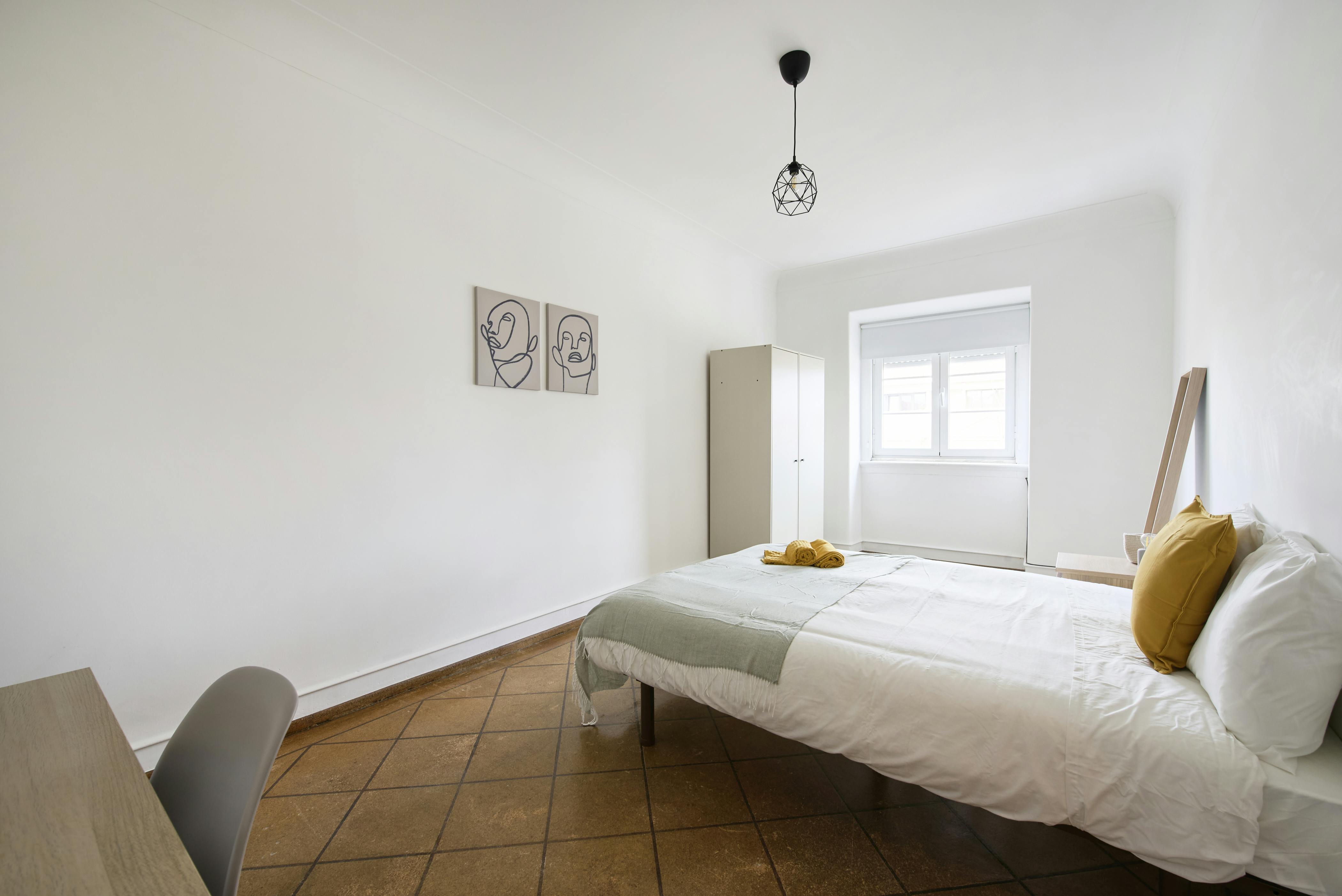 Rua Morais Soares, Lisbon preview