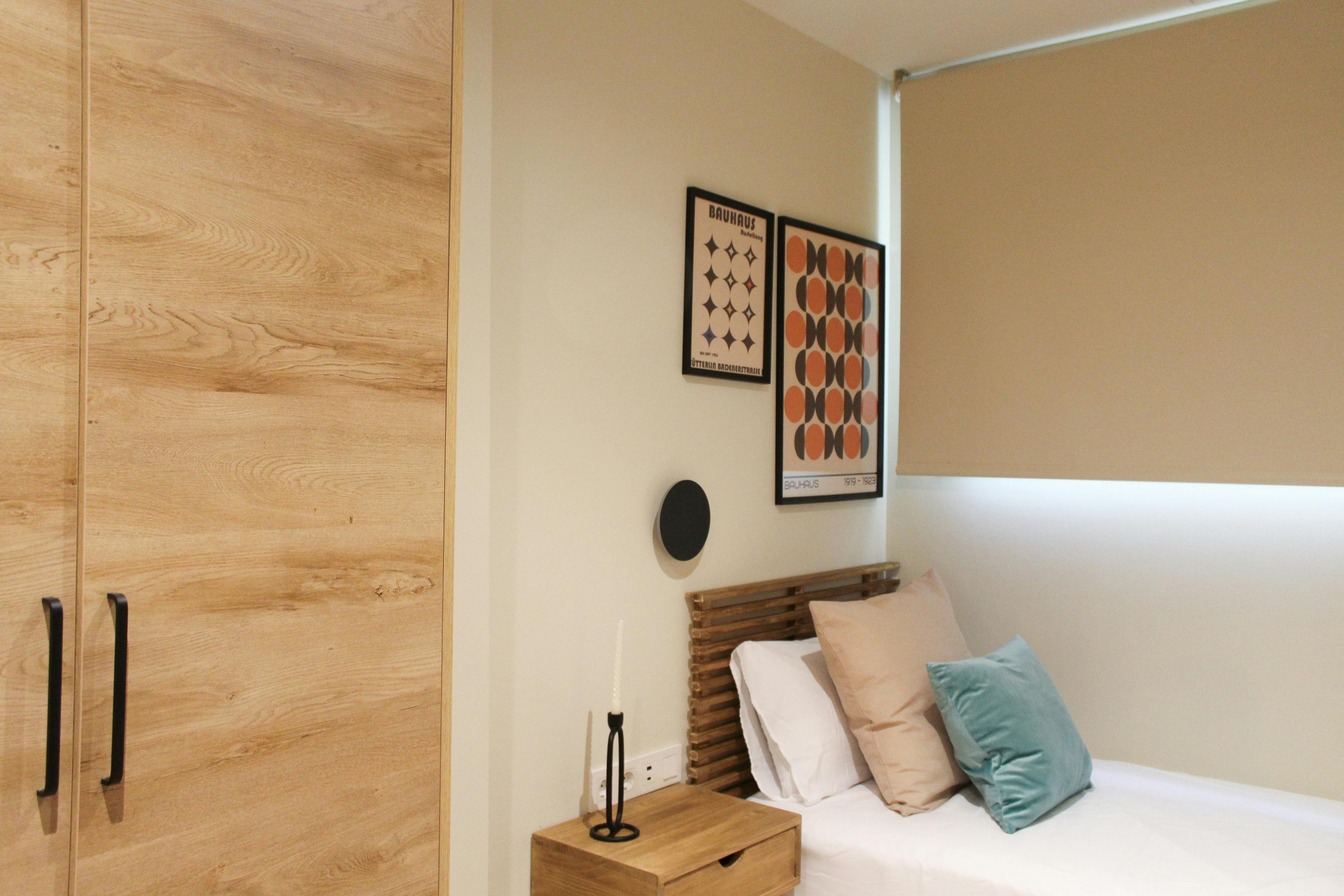 Private room for rent for €807 per month in Barcelona, Carrer de Còrsega