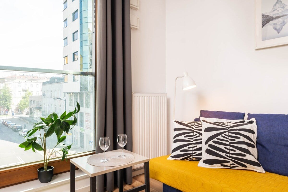 Stefana Okrzei, Warsaw preview