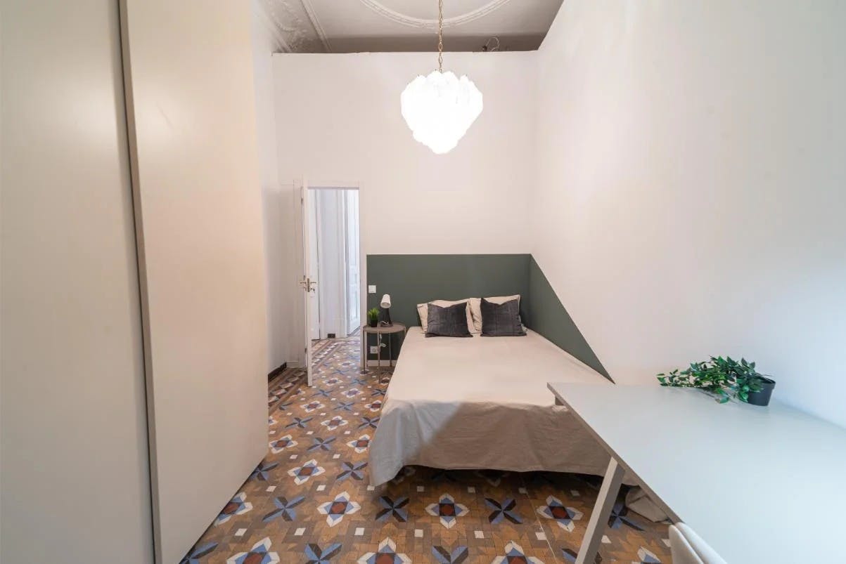 Single room Barcelona, 1 bed, 9m² — photo 1