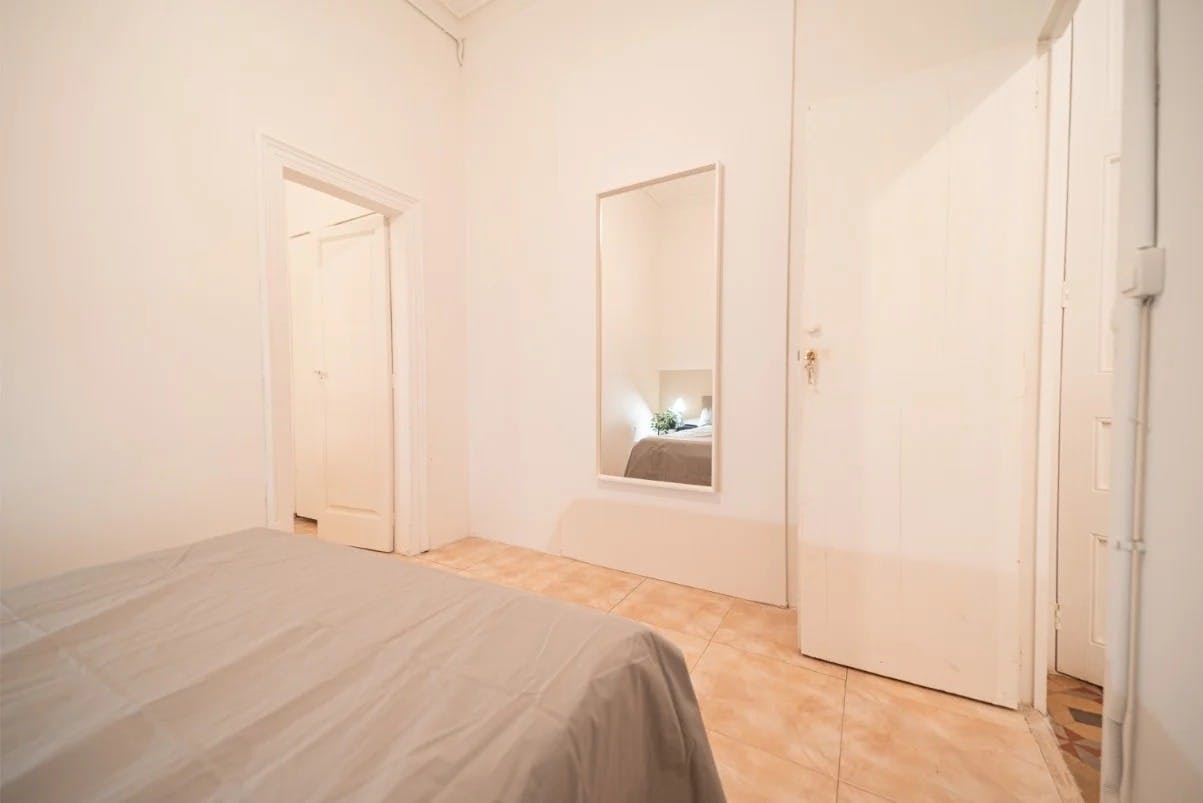 Private room in Carrer del Bruc, Barcelona (1583966) room image 2
