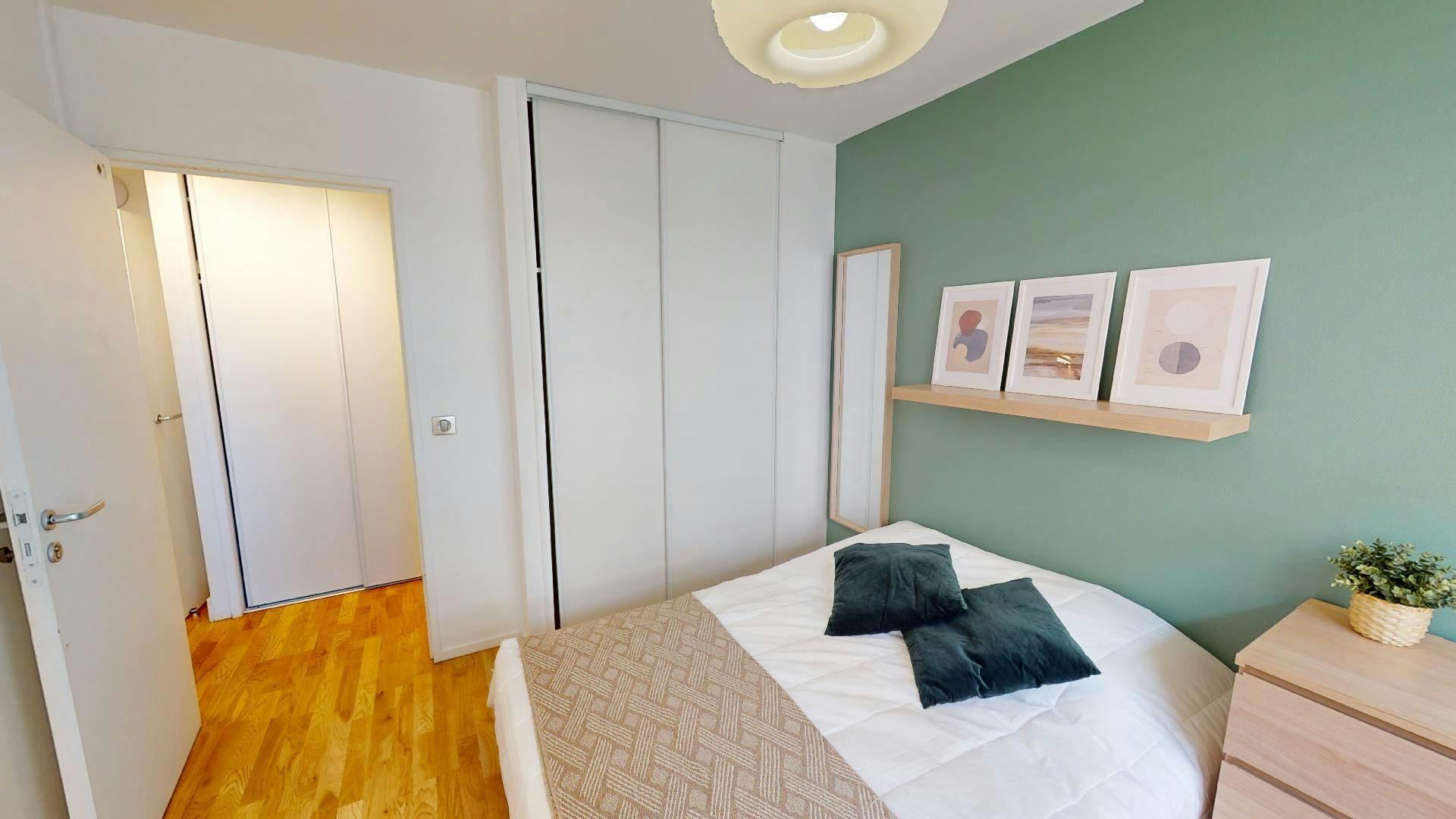 Apartment Paris, 1 bed, 10m² — photo 5