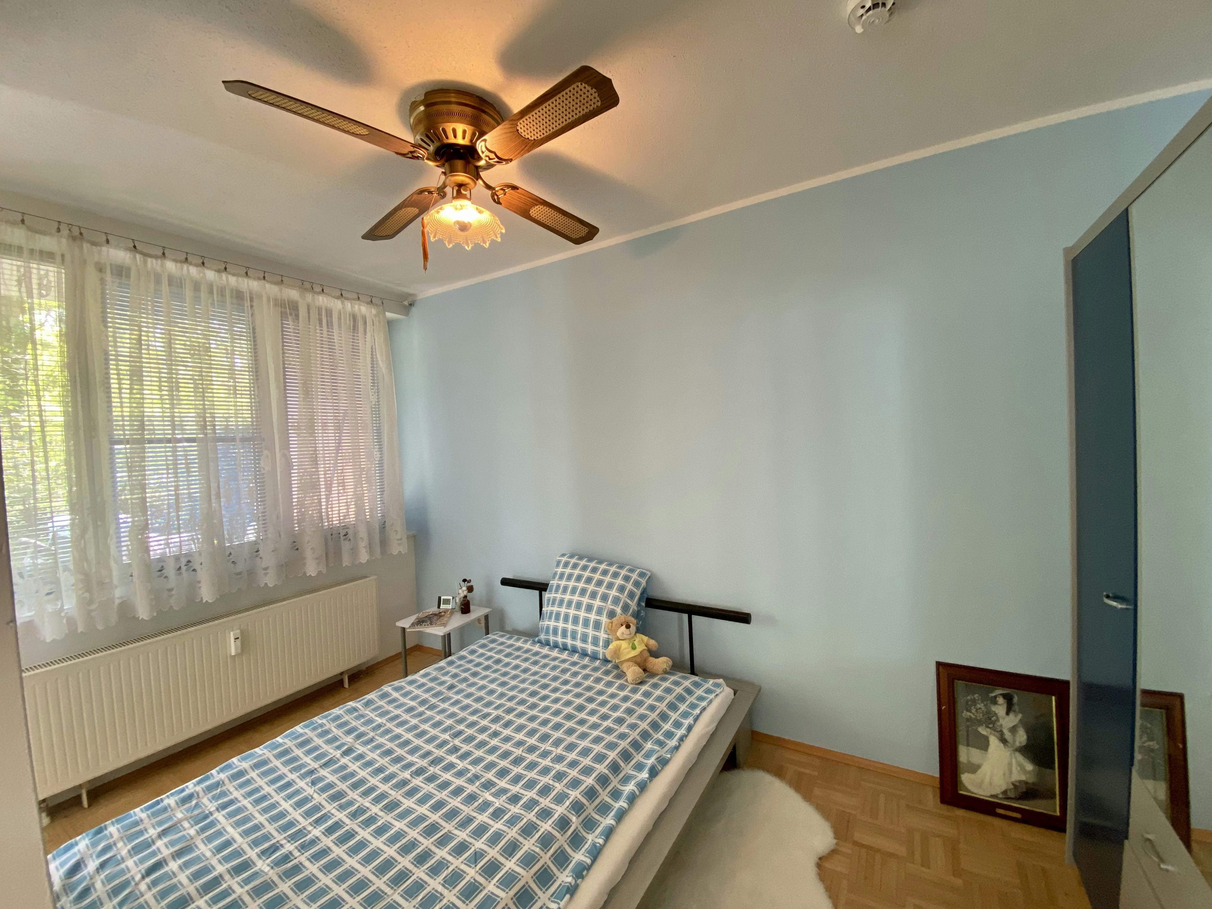 Apartment for rent for €1,250 per month in Berlin, Libboldallee