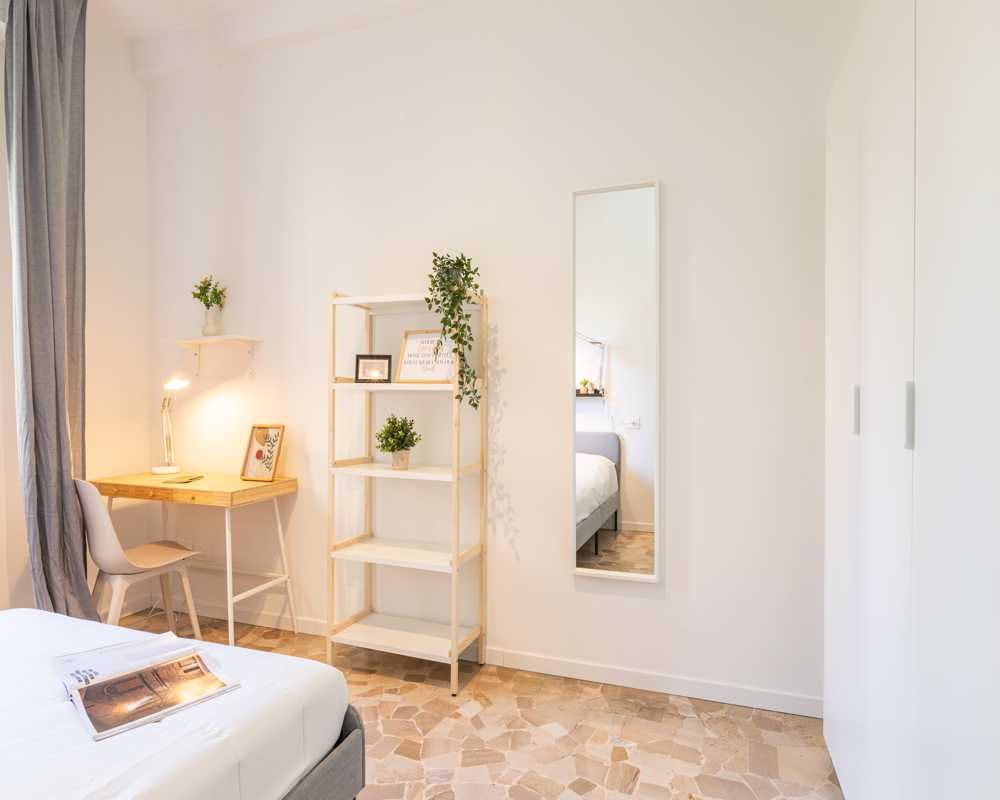 Via Salvatore Barzilai, Milan