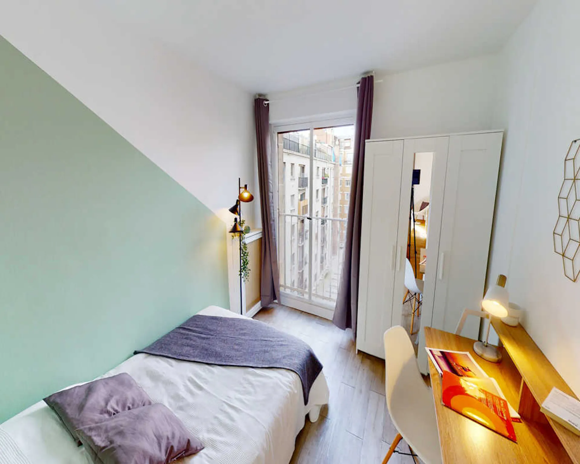 Rue Roger Bacon, Paris preview