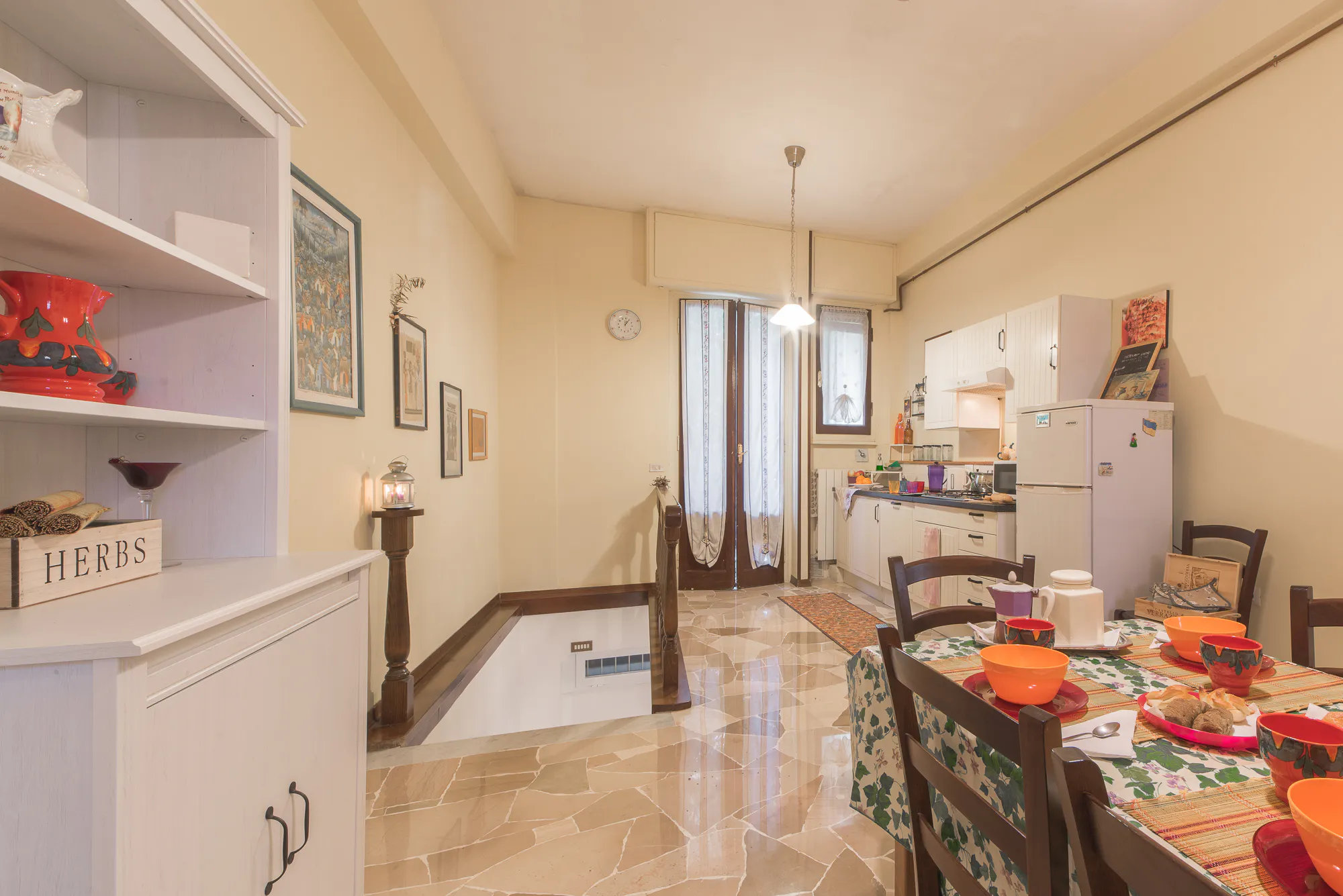 2-Bedroom Apartment in Via Domenico Cimarosa, Florence (1584138) ROOM 1