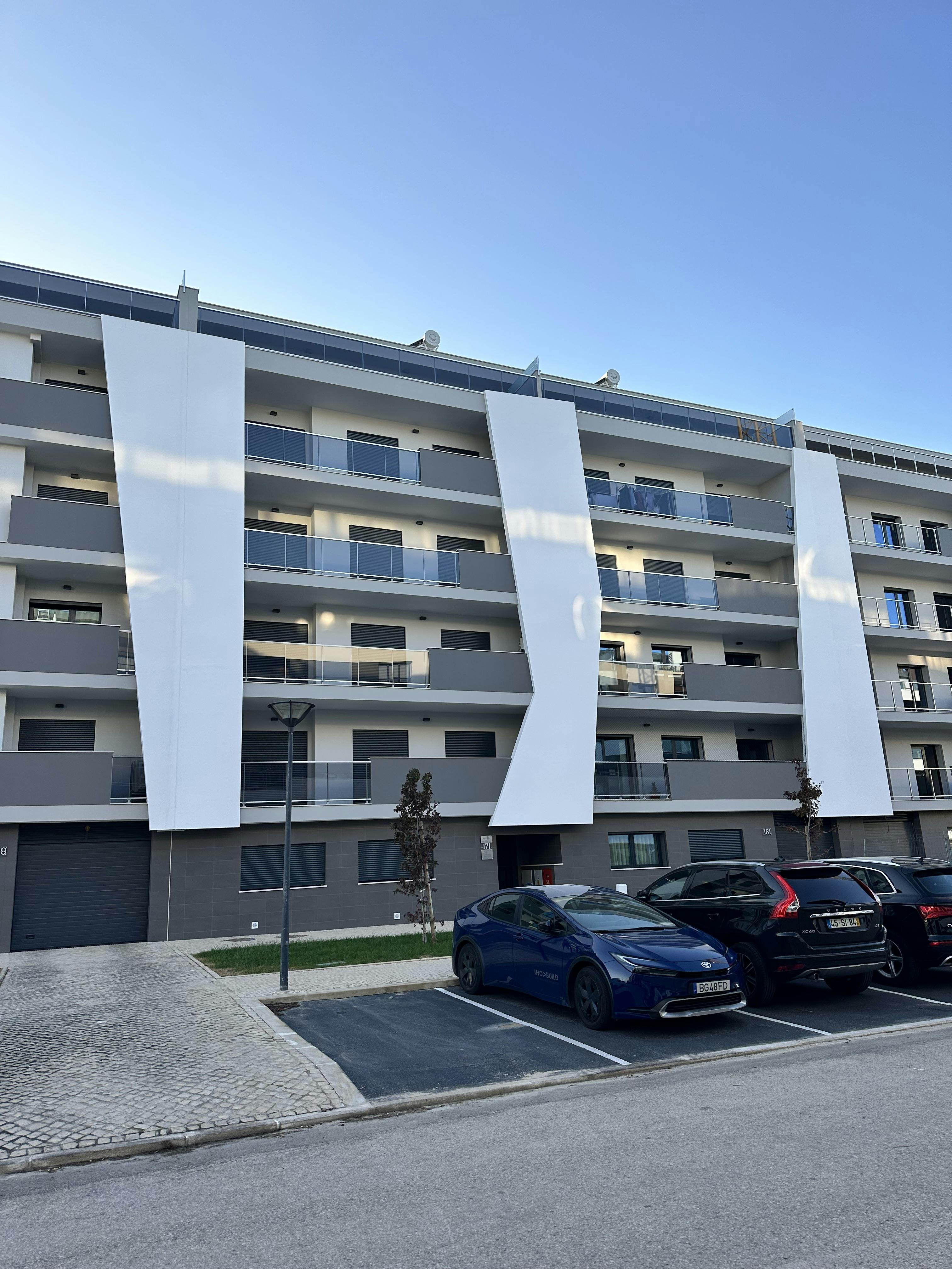 Appartamento in affitto a 2500 € al mese a Montijo, Rua Professor Sérgio Pinto