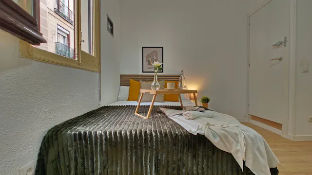 Private room in Calle de Caravaca, Madrid (1584528) room image 2